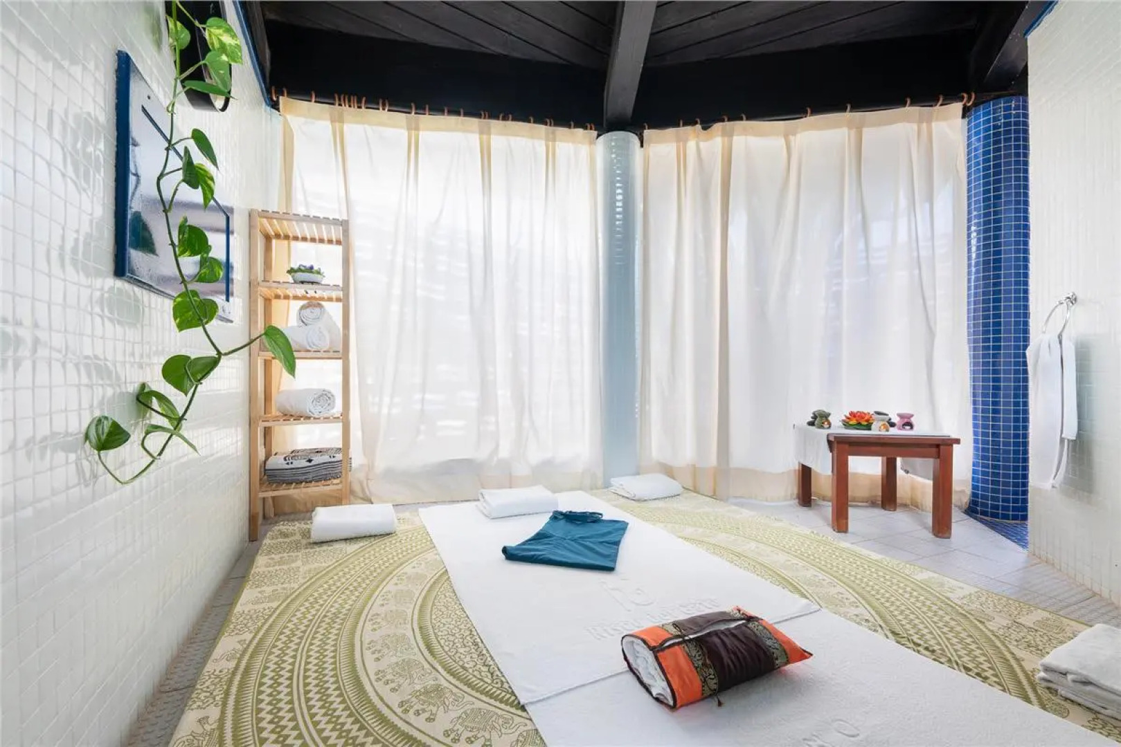 Livvo Risco del Gato Suites Hotel