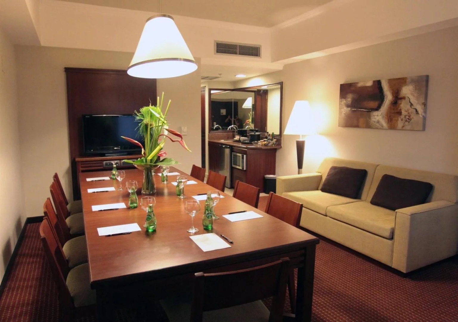 Embassy Suites By Hilton Valencia-Downtown