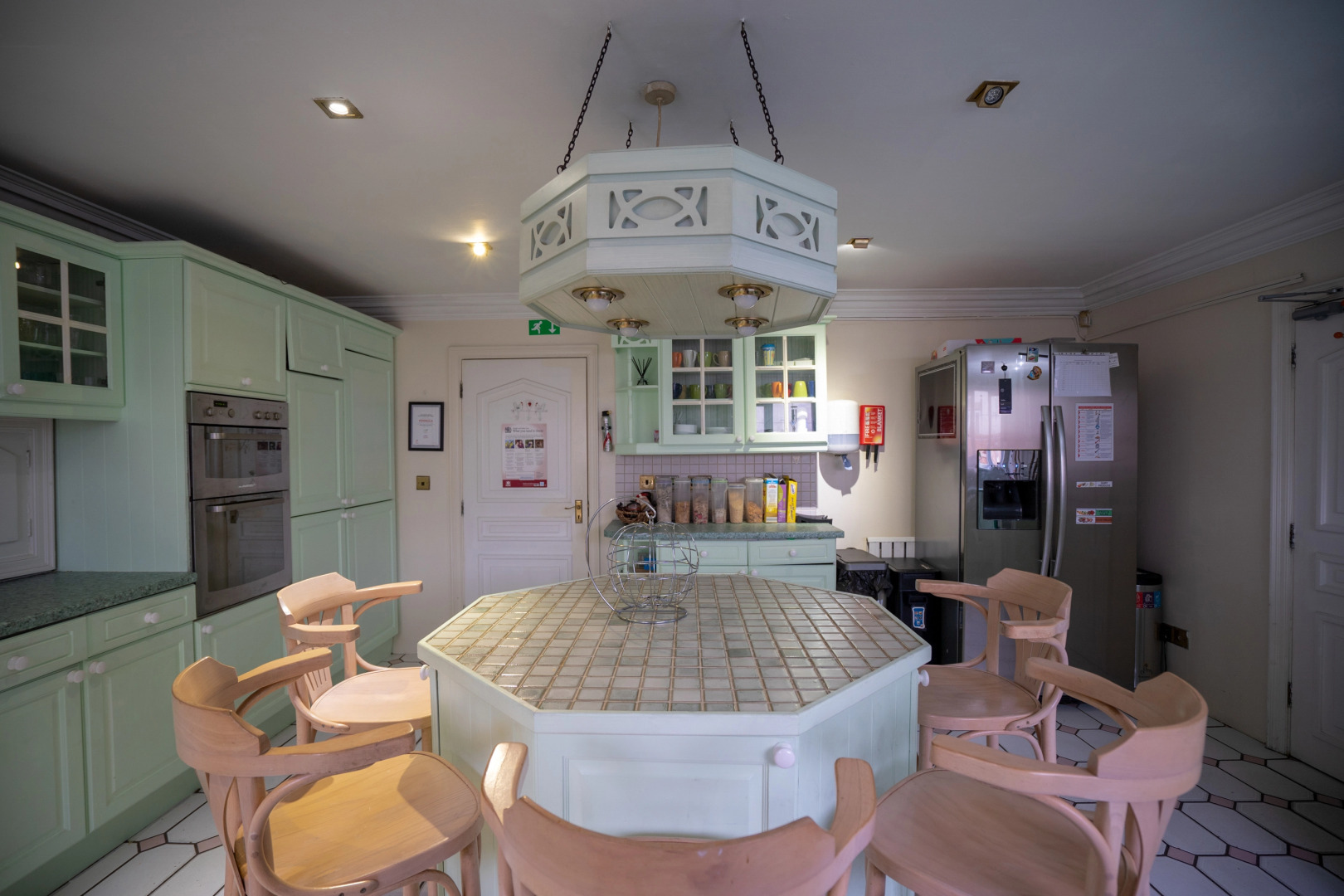 OYO Oakcroft Guest House Manchester Airport