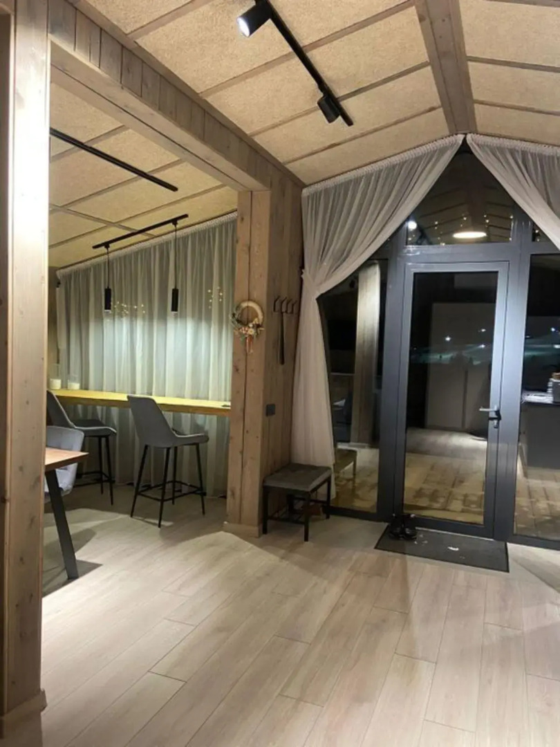 Уютный дом у аквапарка Y.E.S. (1Б)