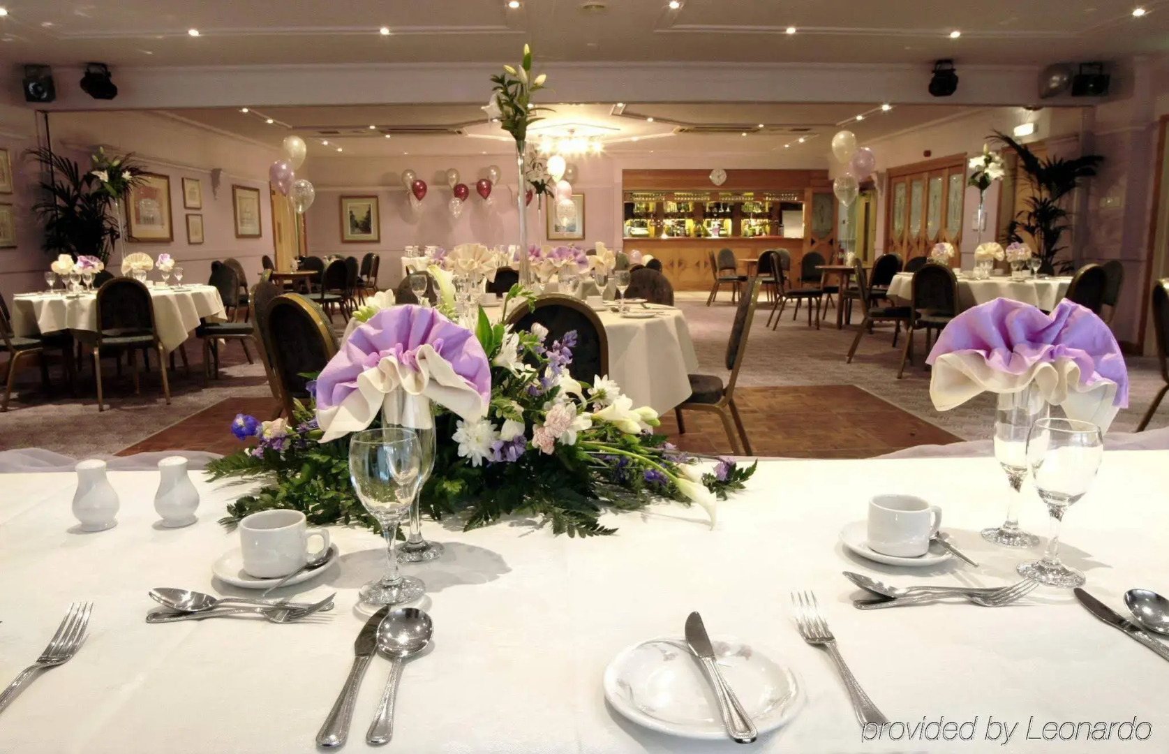 Holiday Inn A55 Chester West by IHG