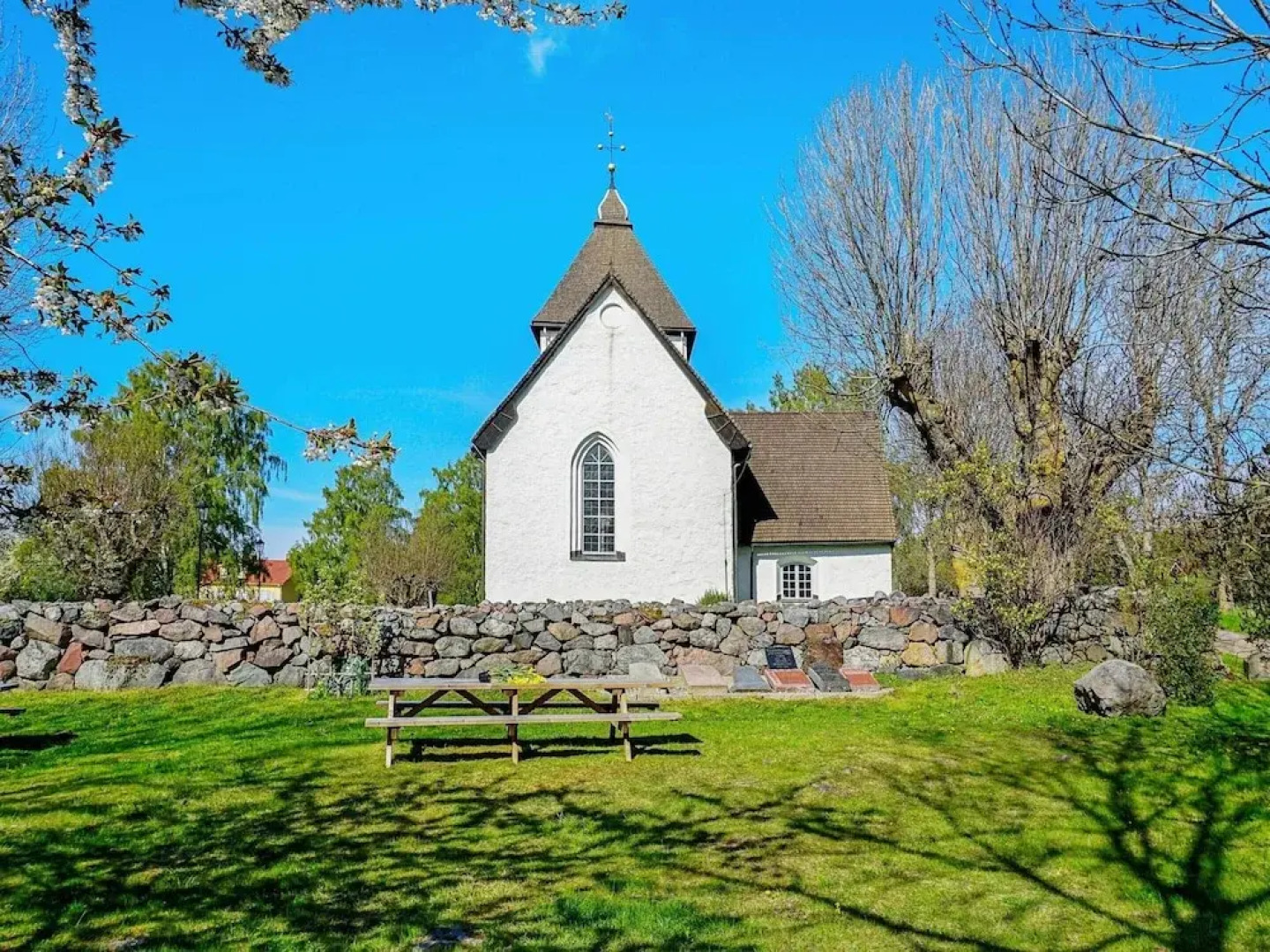 Serene Seaside Retreat in Adelso-by Traum