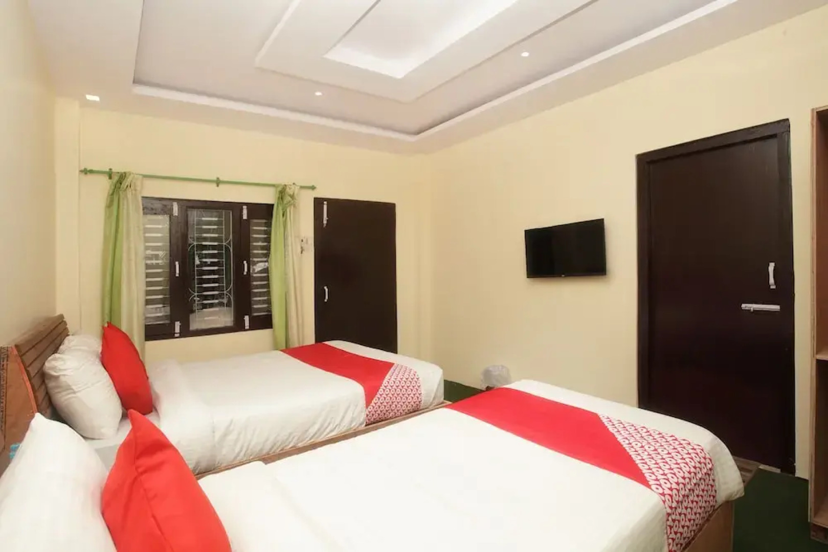 Oyo 643 Samarth Bardiya Adventure Resort