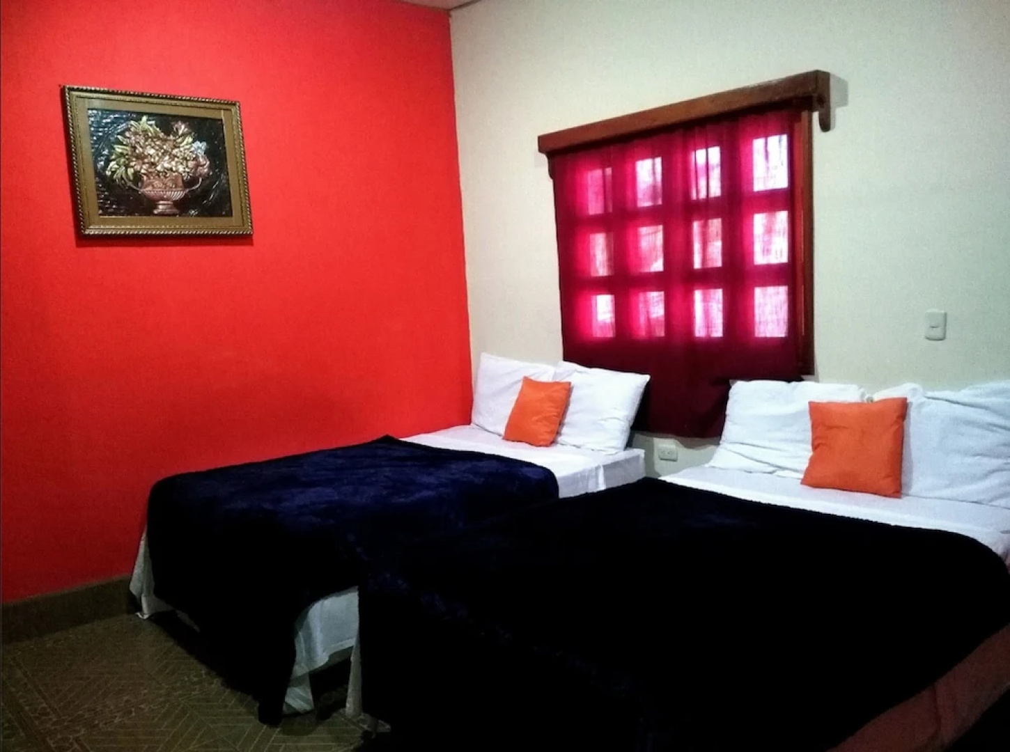 Hostal Casa Vieja
