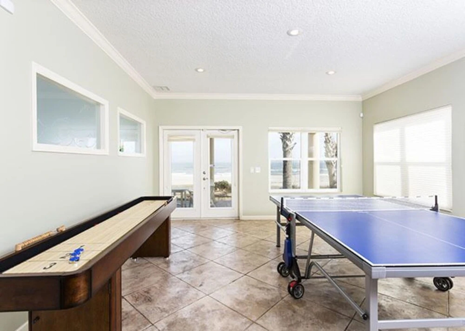 Wave Watch Beach House by Vacation Rental Pros