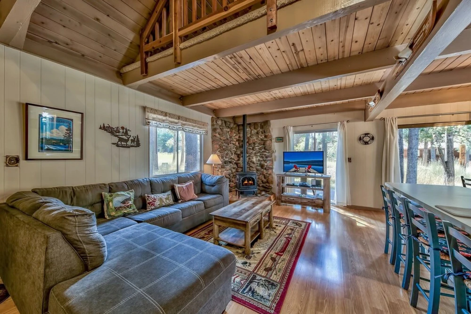 1625a Atroari 3 Bedroom Chalet by RedAwning