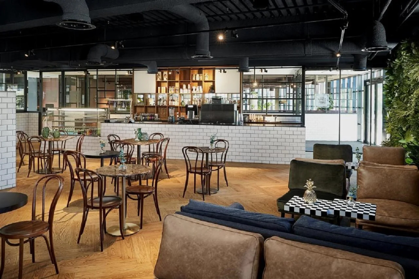 Corendon Urban Amsterdam Schiphol Airport Hotel