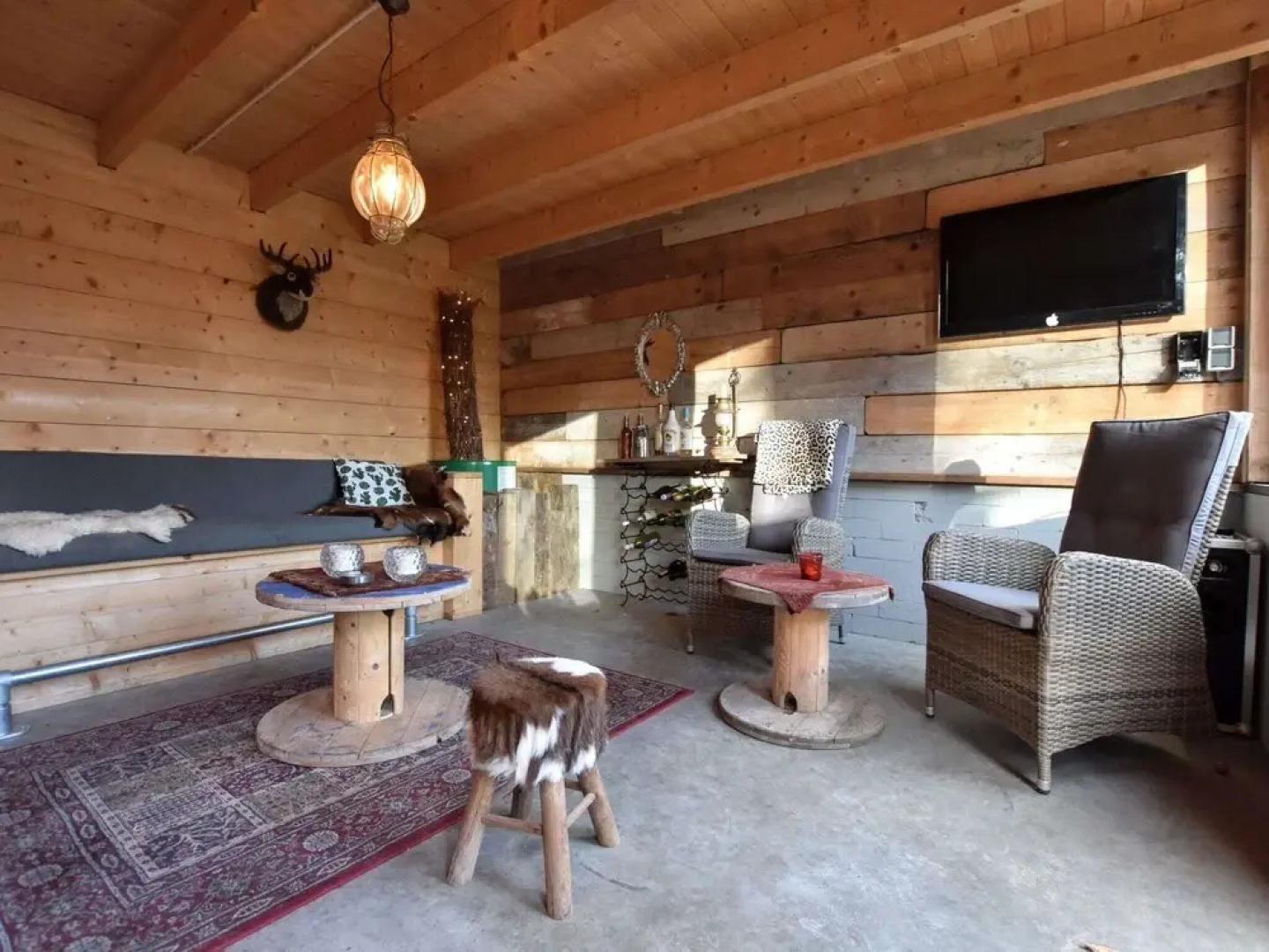 Dog-friendly Stay w/ Spa