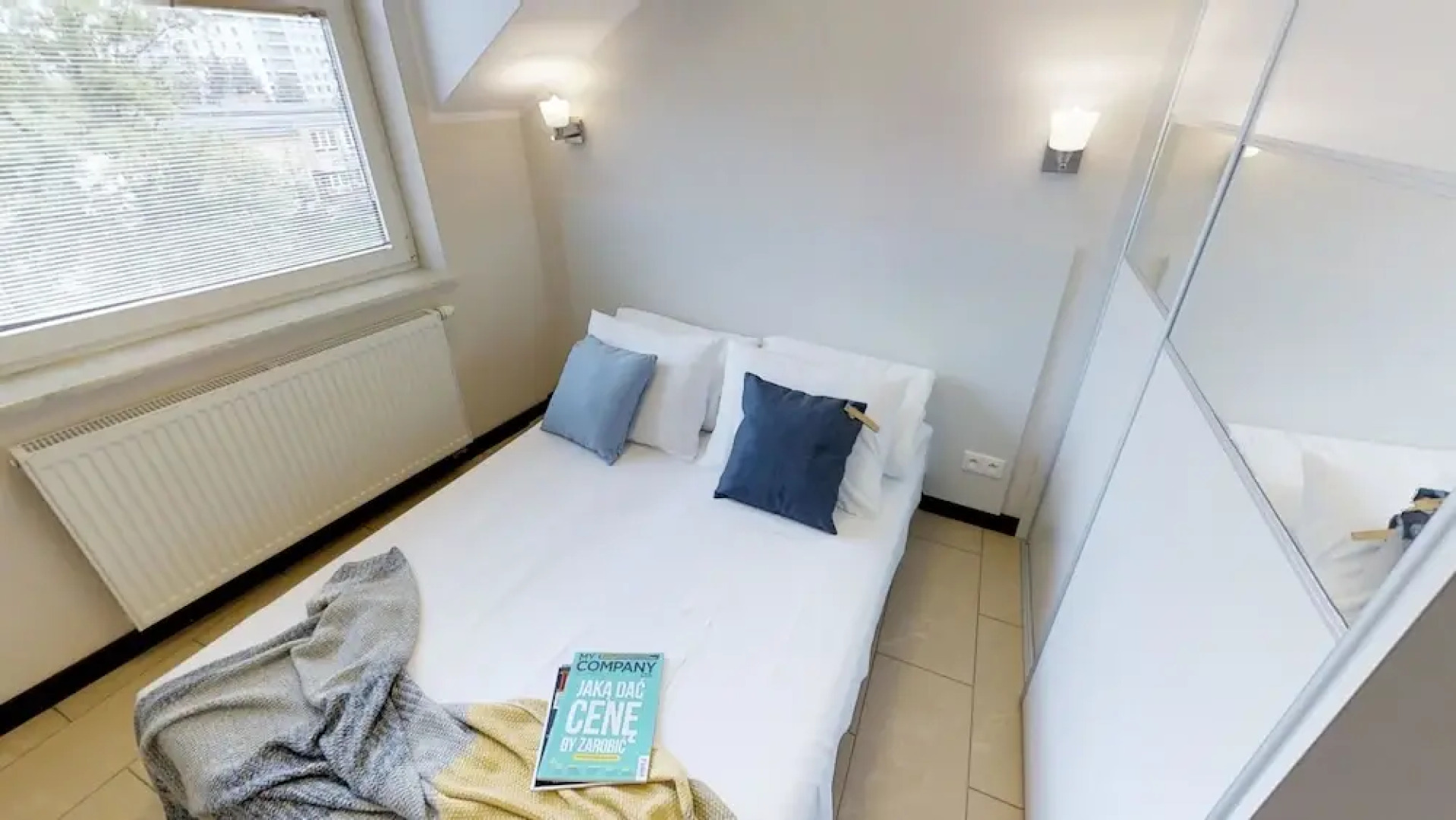 Rint - Centrum Świętojańska Street