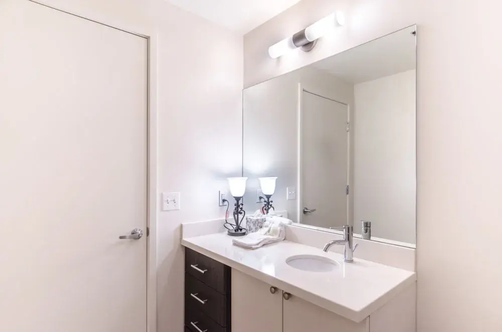 Ginosi Seattle Apartel