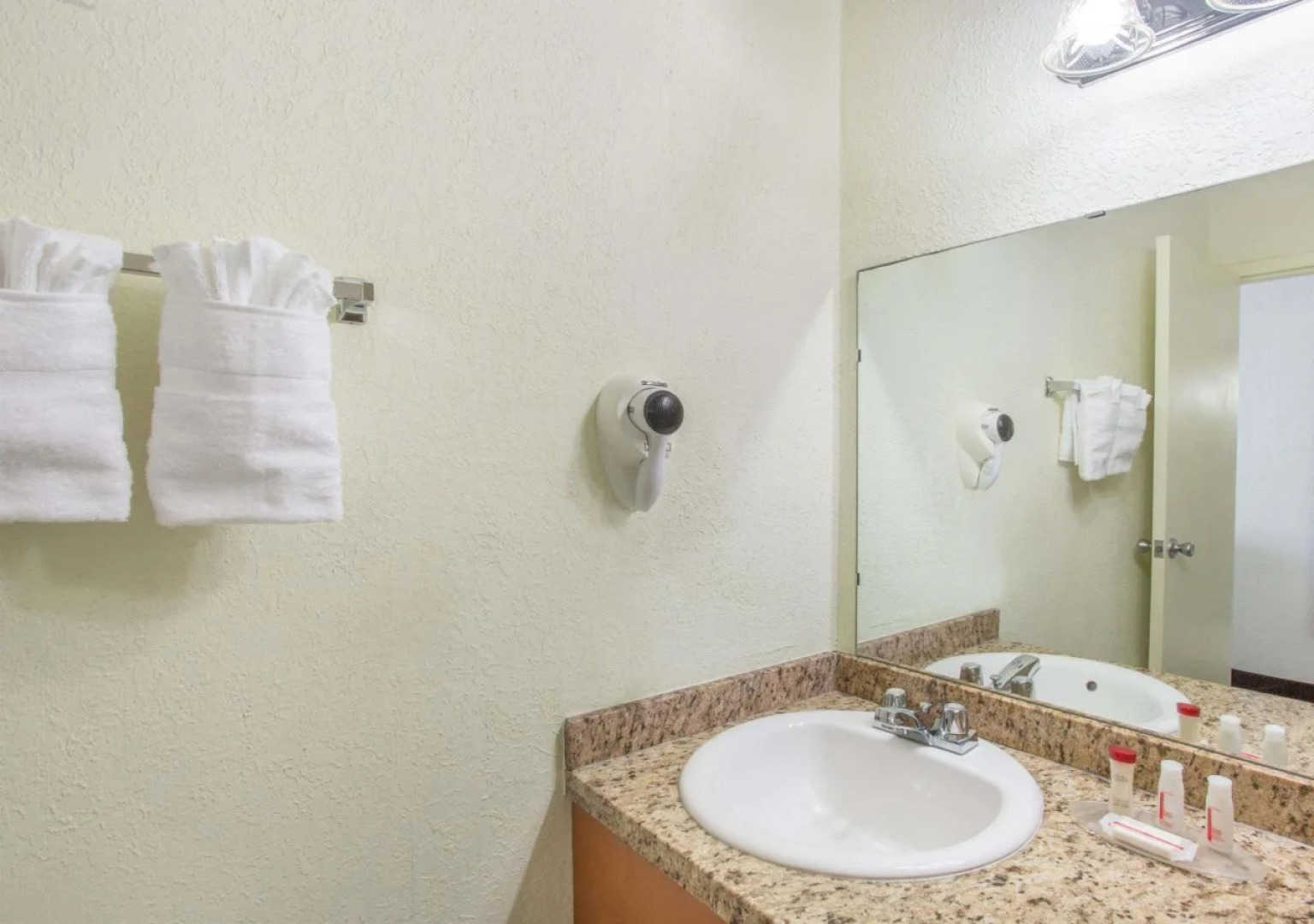 Ramada by Wyndham Hialeah/Miami Airport North