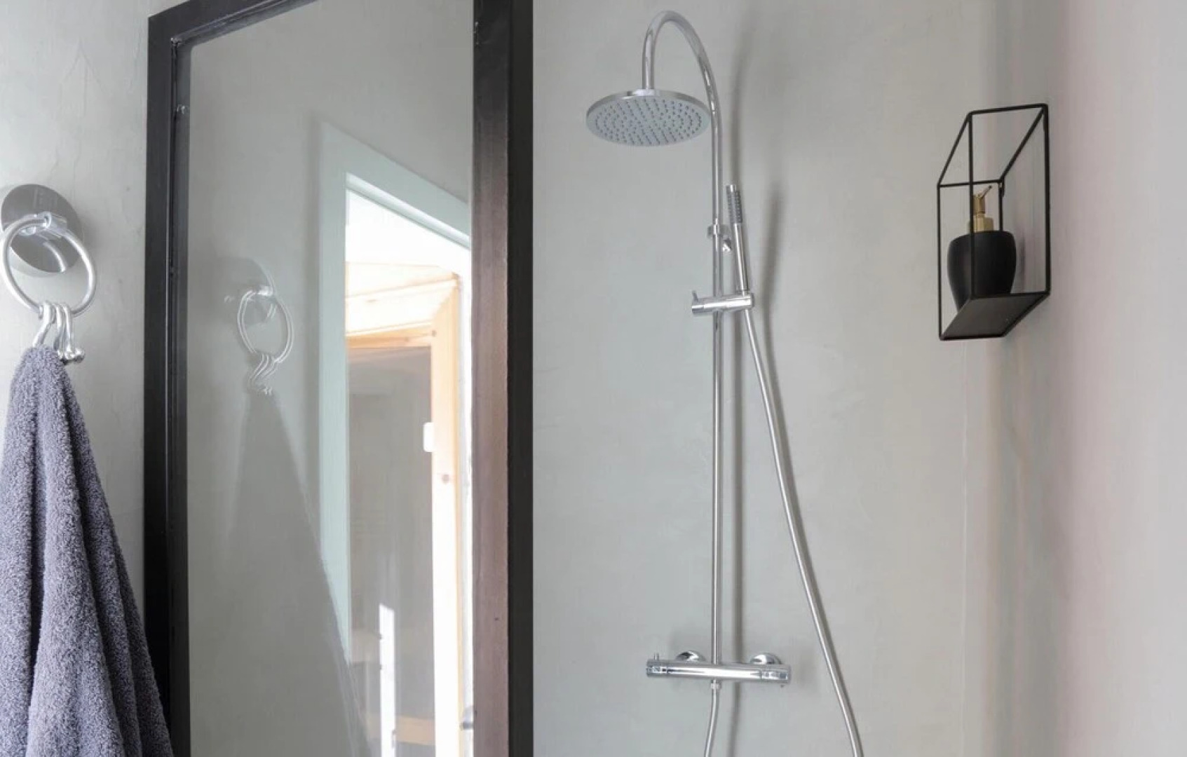 Stunning Home in Liznjan With Sauna, Wifi and 4 Bedrooms