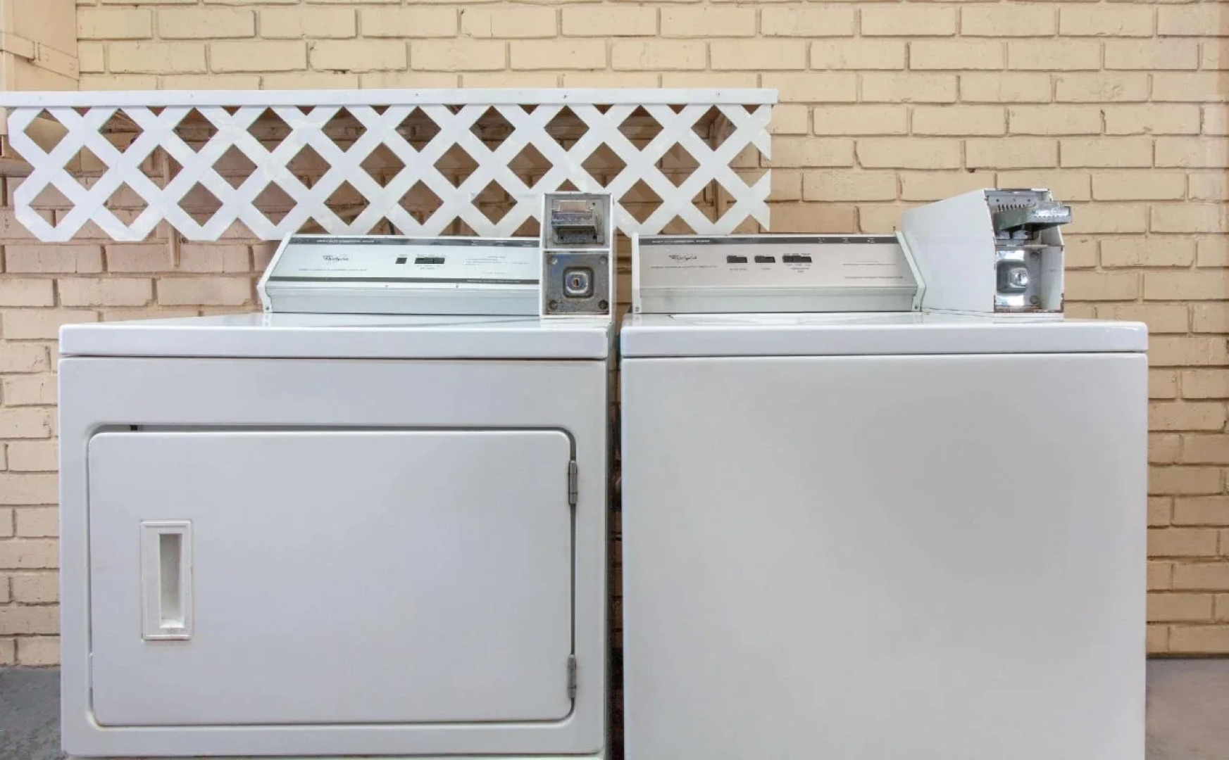 Super 8 By Wyndham Clearwater/Us Hwy 19 N