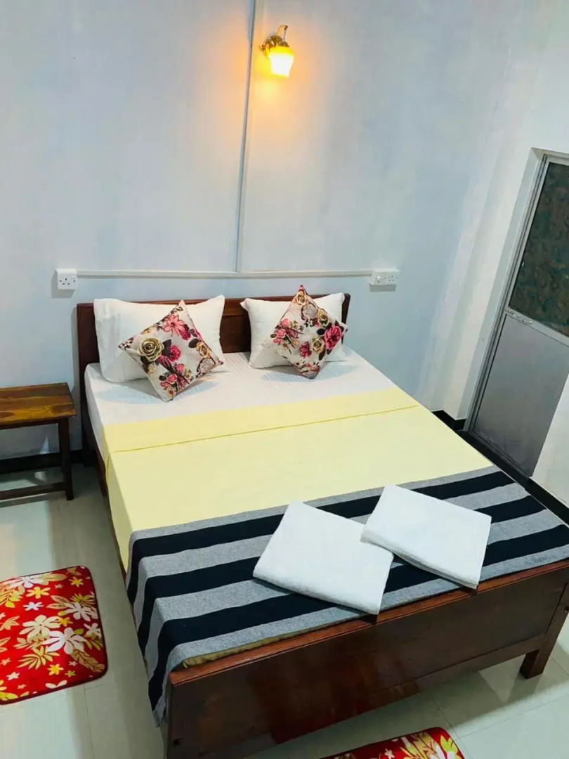 Riverside Camping Udawalawa