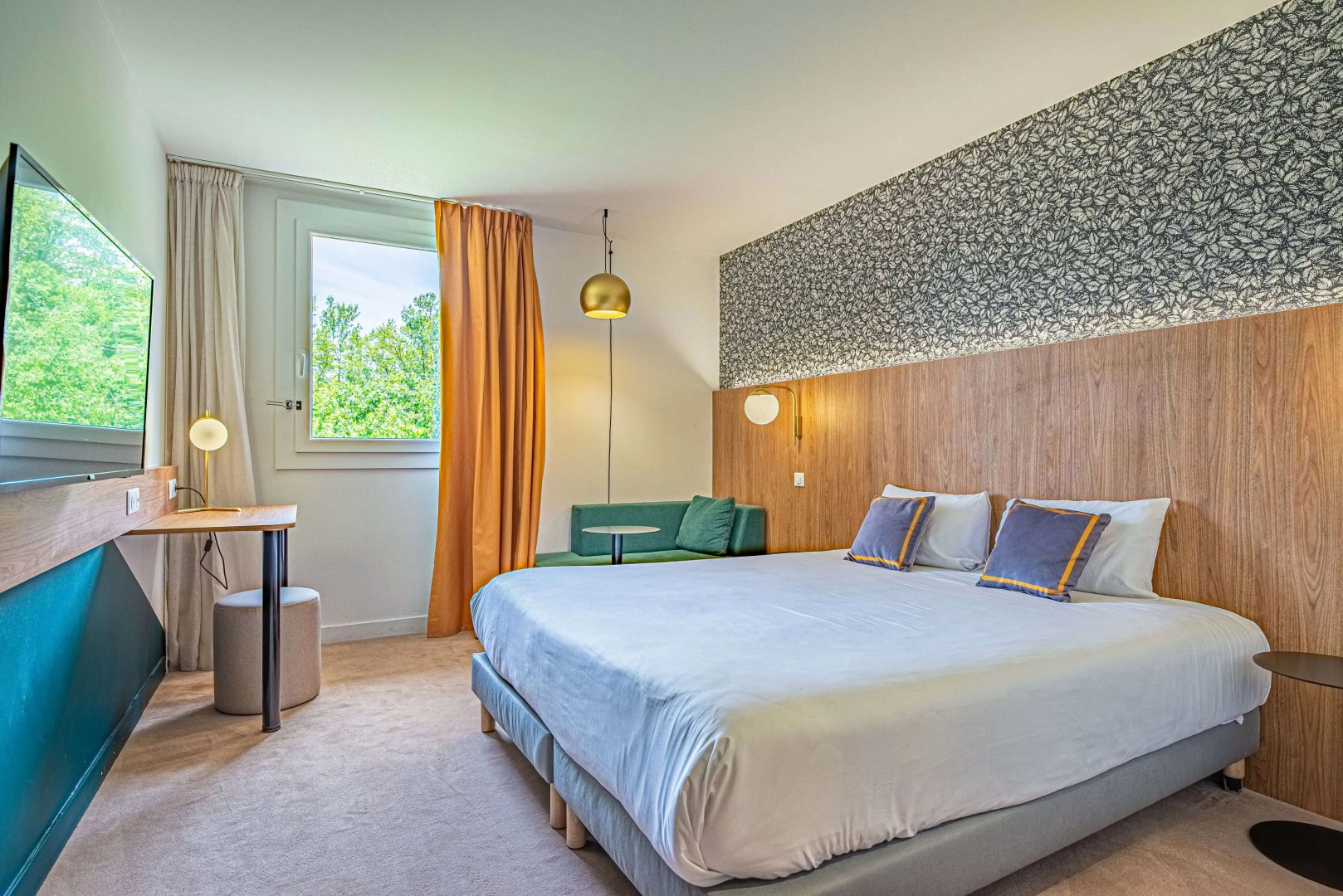 Kyriad Aix Les Milles - Plan de Campagne