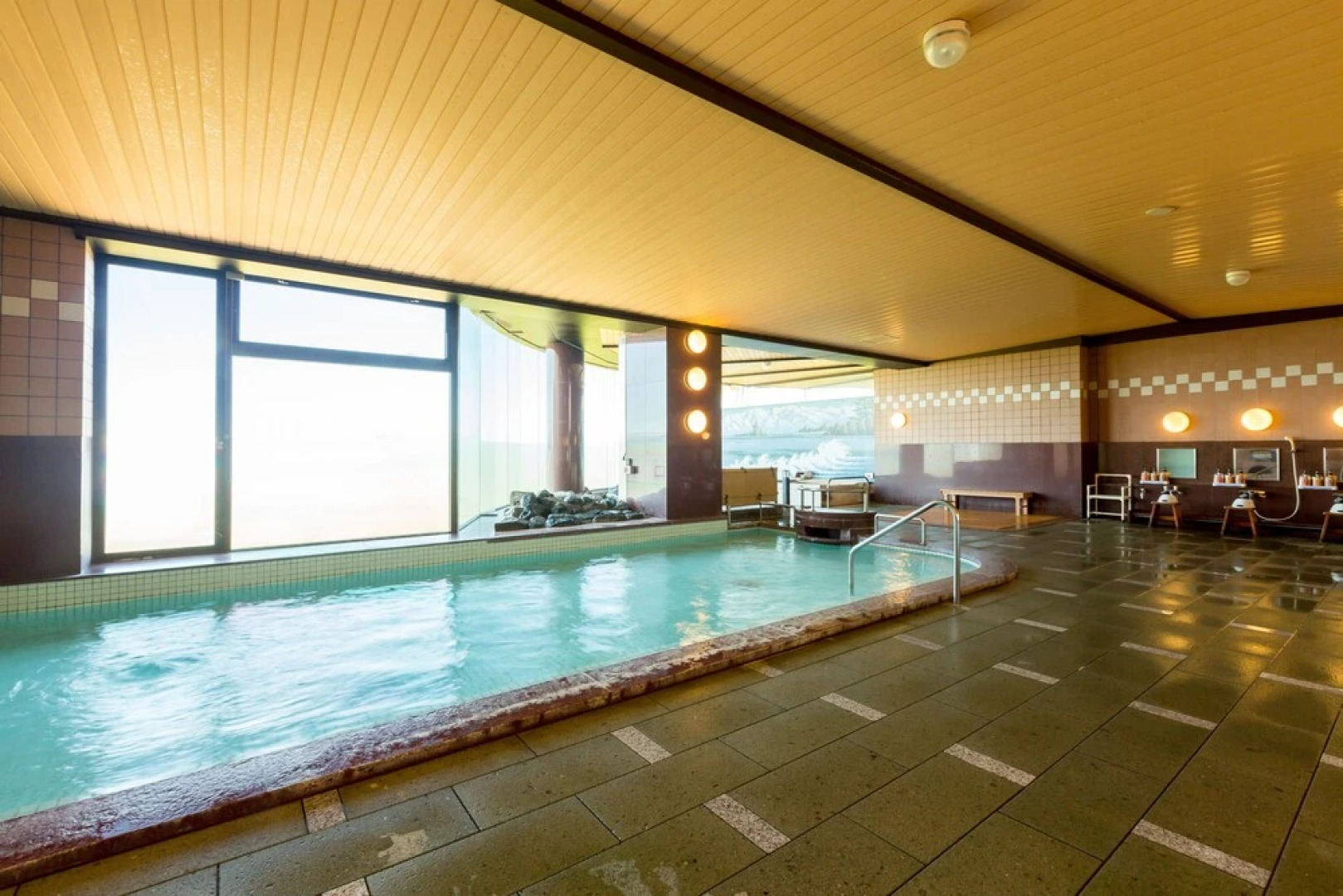 Amaharashi Onsen Isohanabi