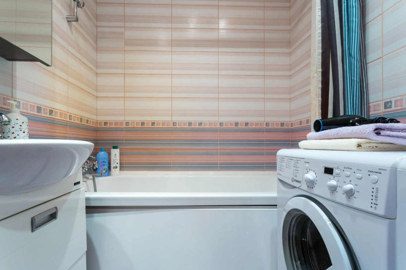 Апартаменты на улице Камышовая 7