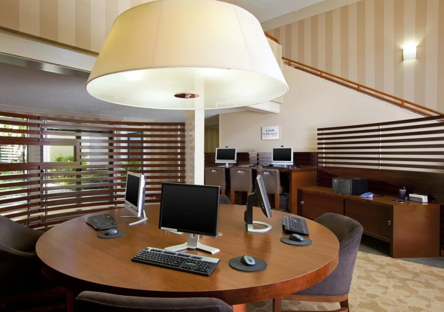 Treehouse Hotel Silicon Valley