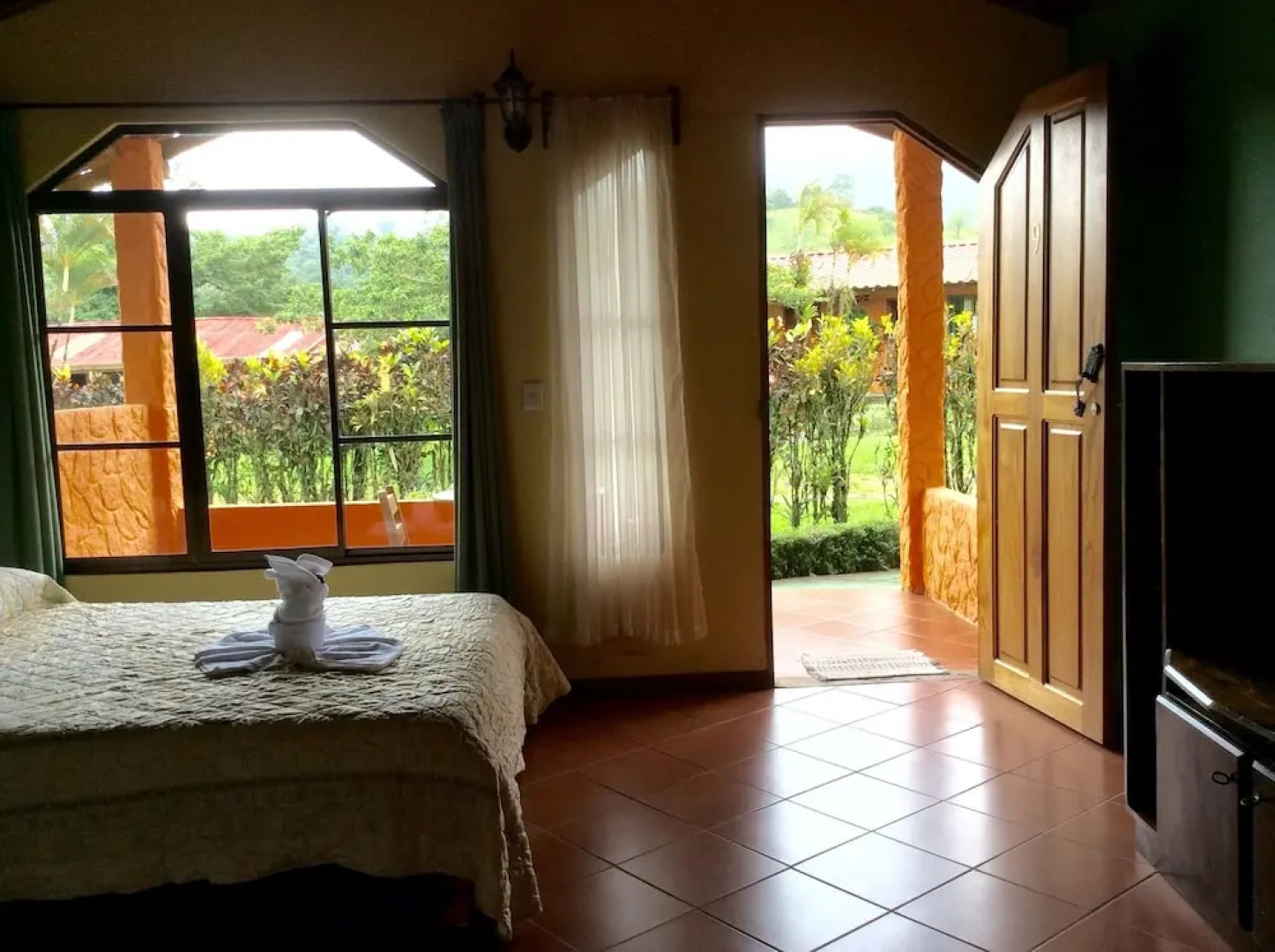 Cabinas Los Guayabos