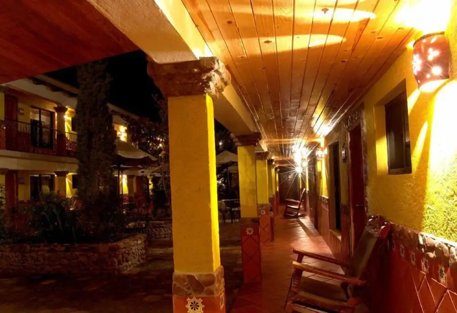 Plaza Mexicana Margarita's Hotel