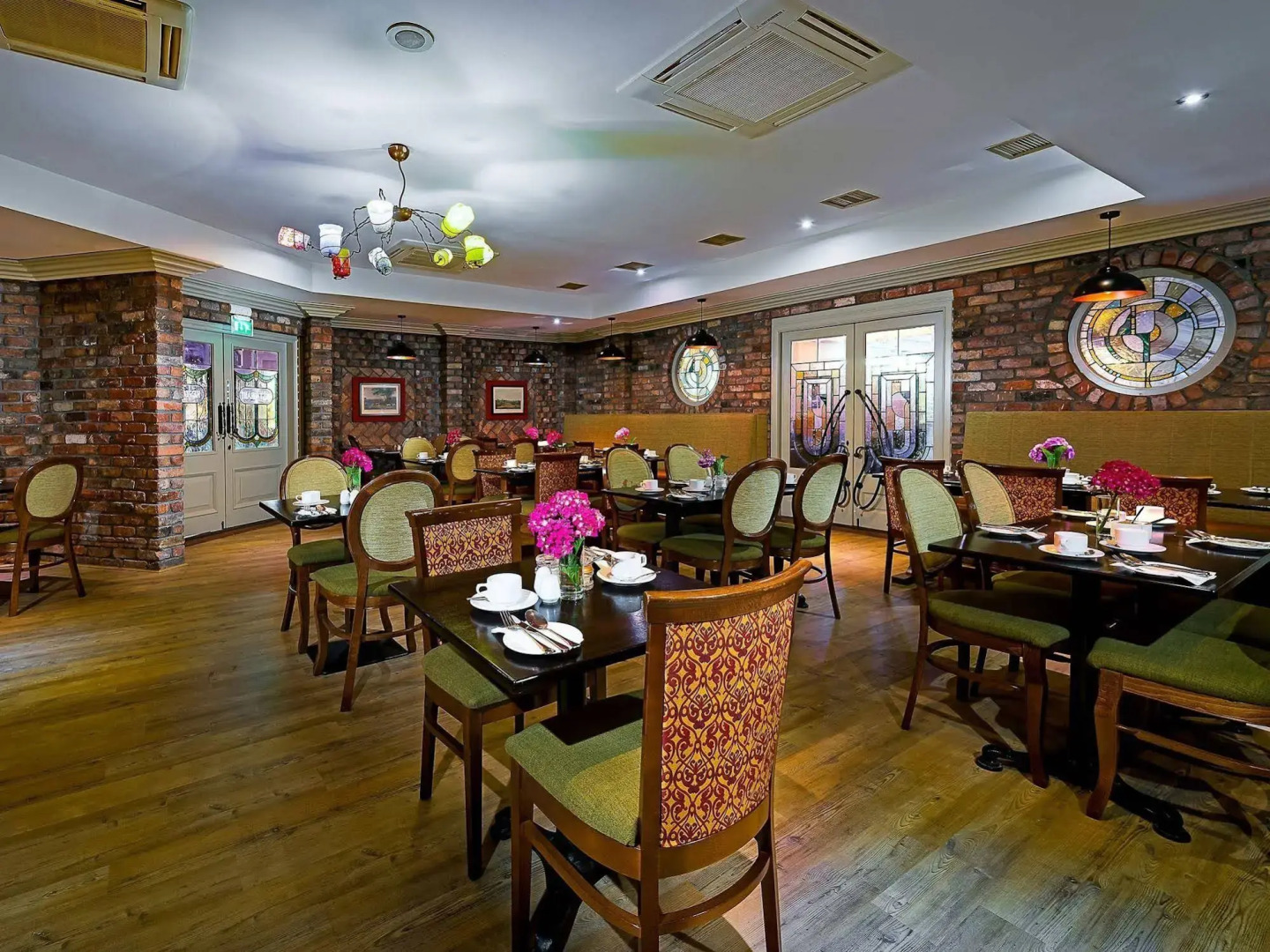 Shannon Springs Hotel