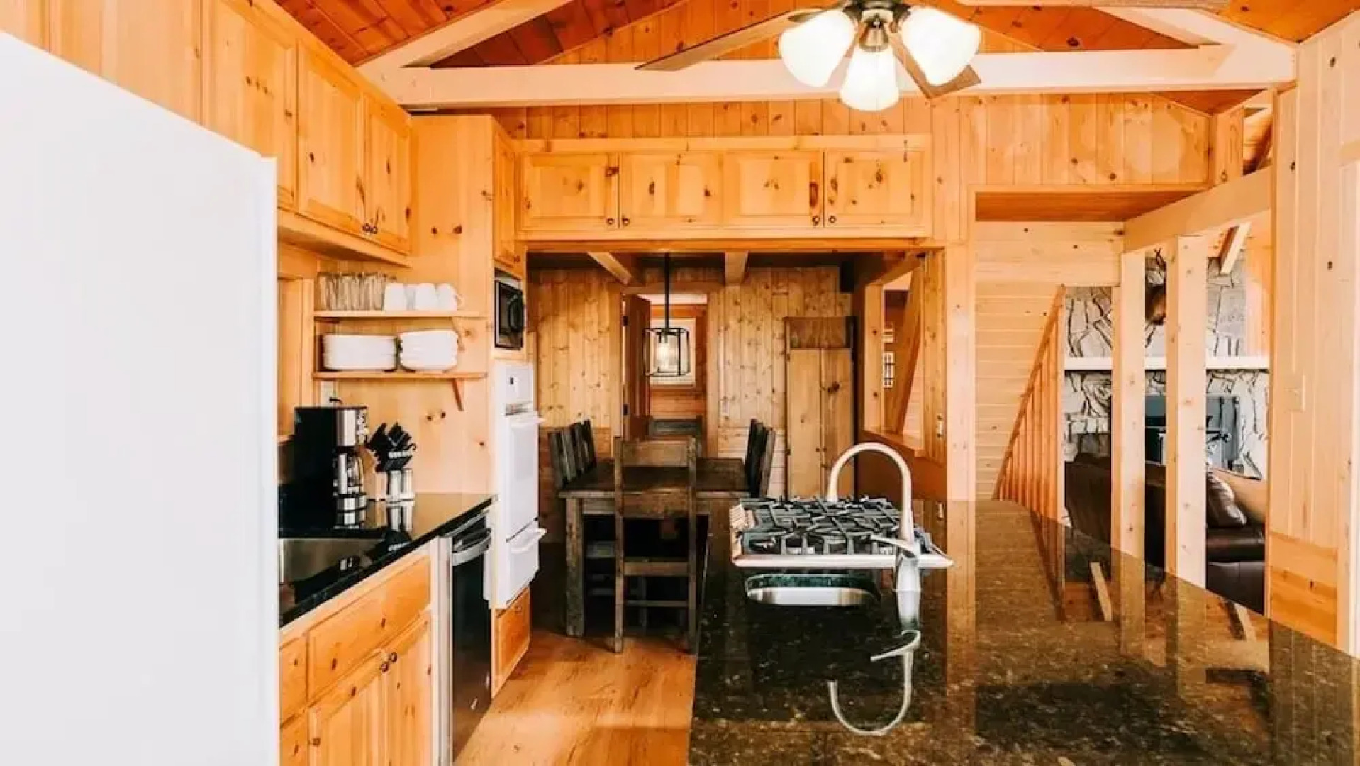 Lakeview Cabin with Boat Slip