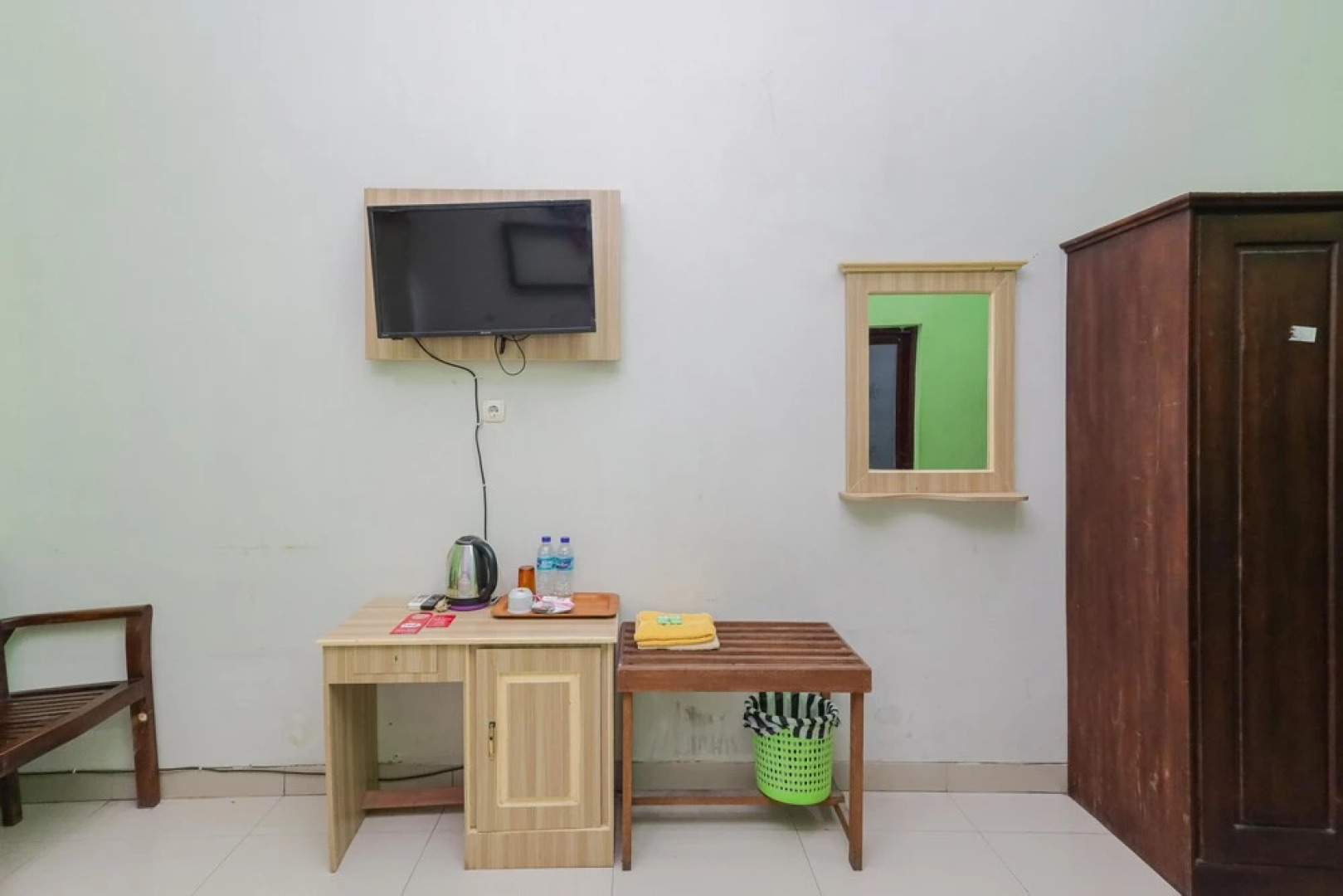 RedDoorz @ Hotel Nuansa Ngawi