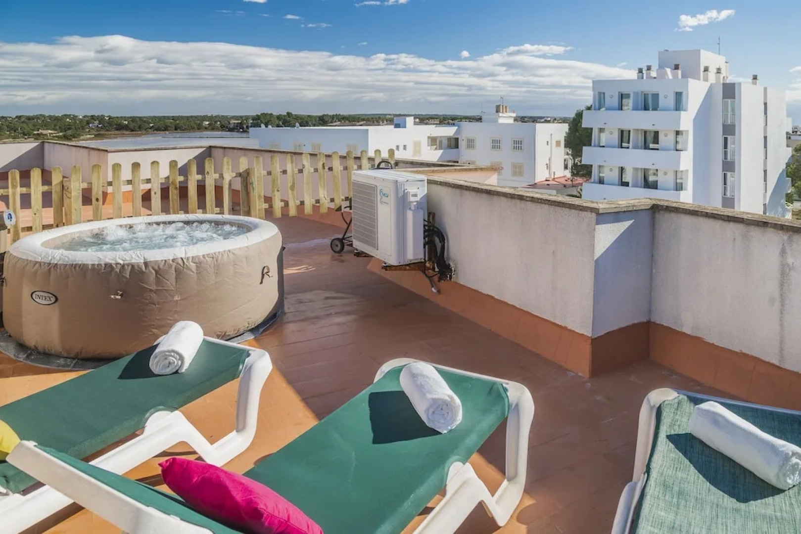 Tio Max Apartment IV