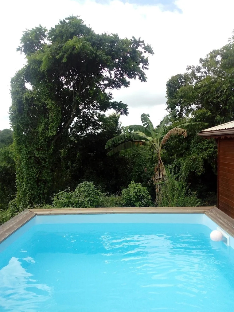 Bungalow With one Bedroom in Le Gosier, With Pool Access, Furnished Ga