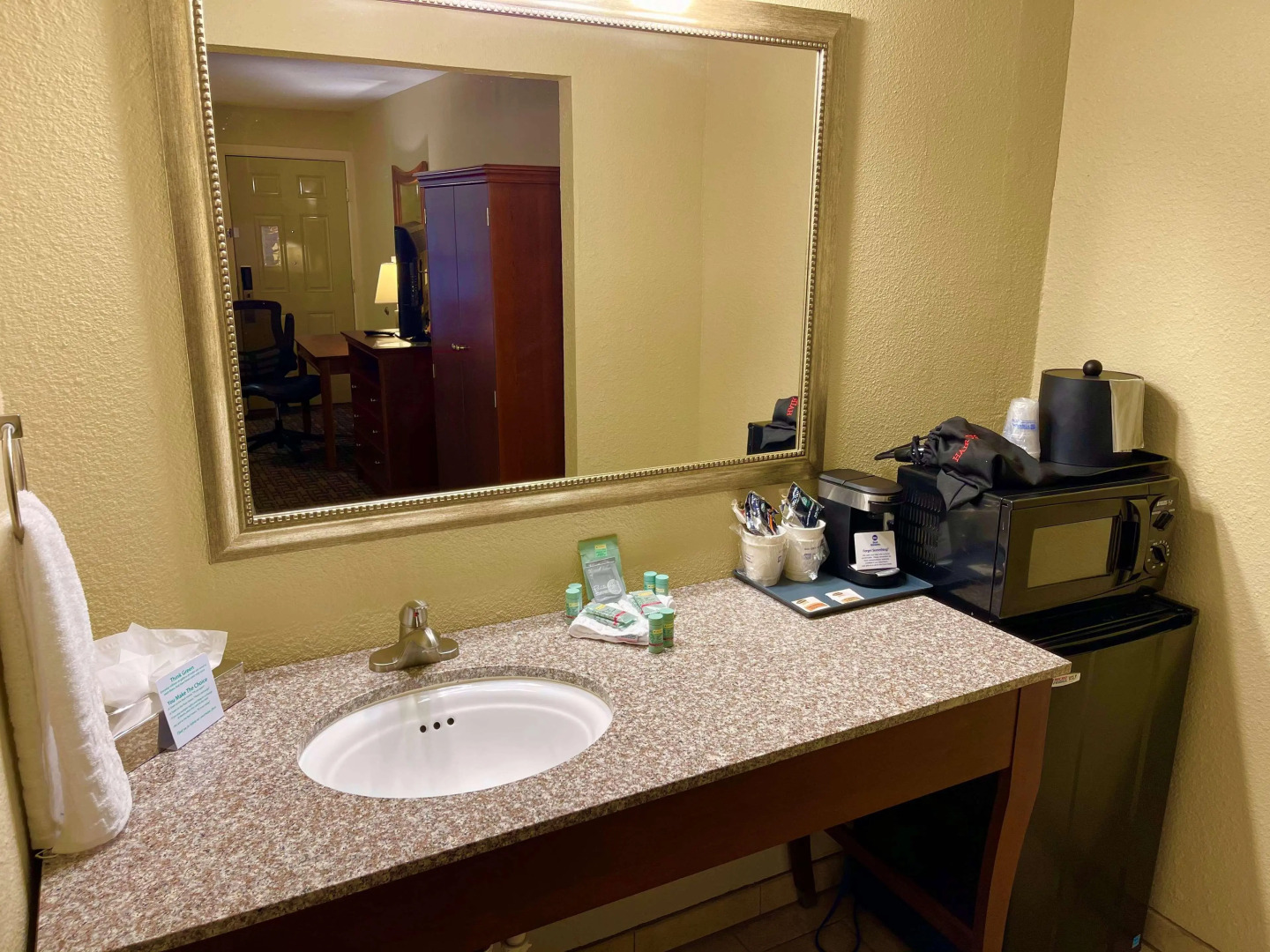 Best Western Swiss Clock Inn