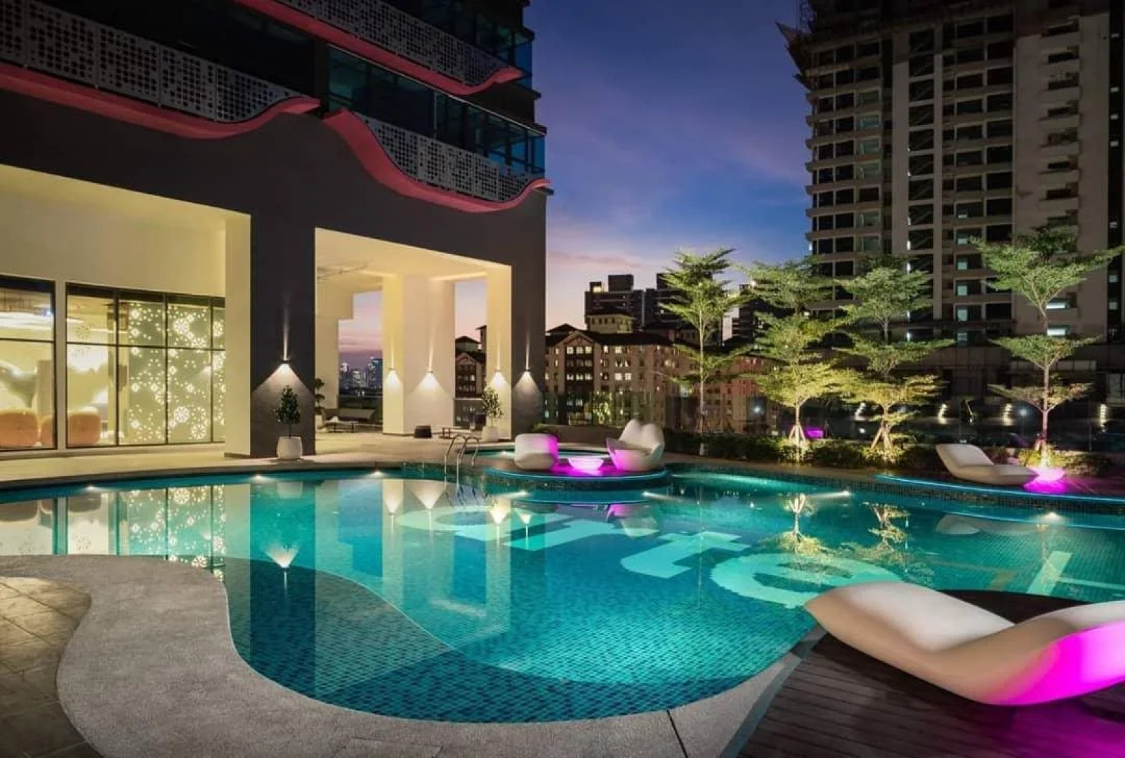 Arte Plus KLCC by DreamScape