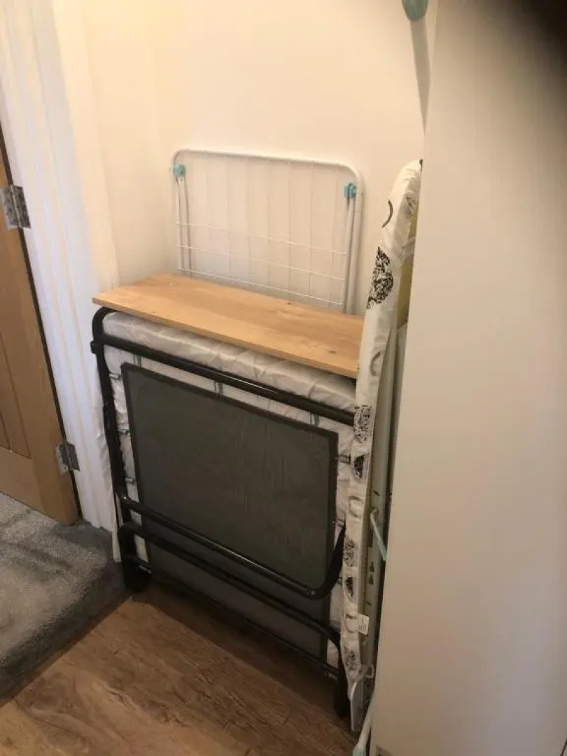 Unique One Bed Contemporary Bungalow Town Centre