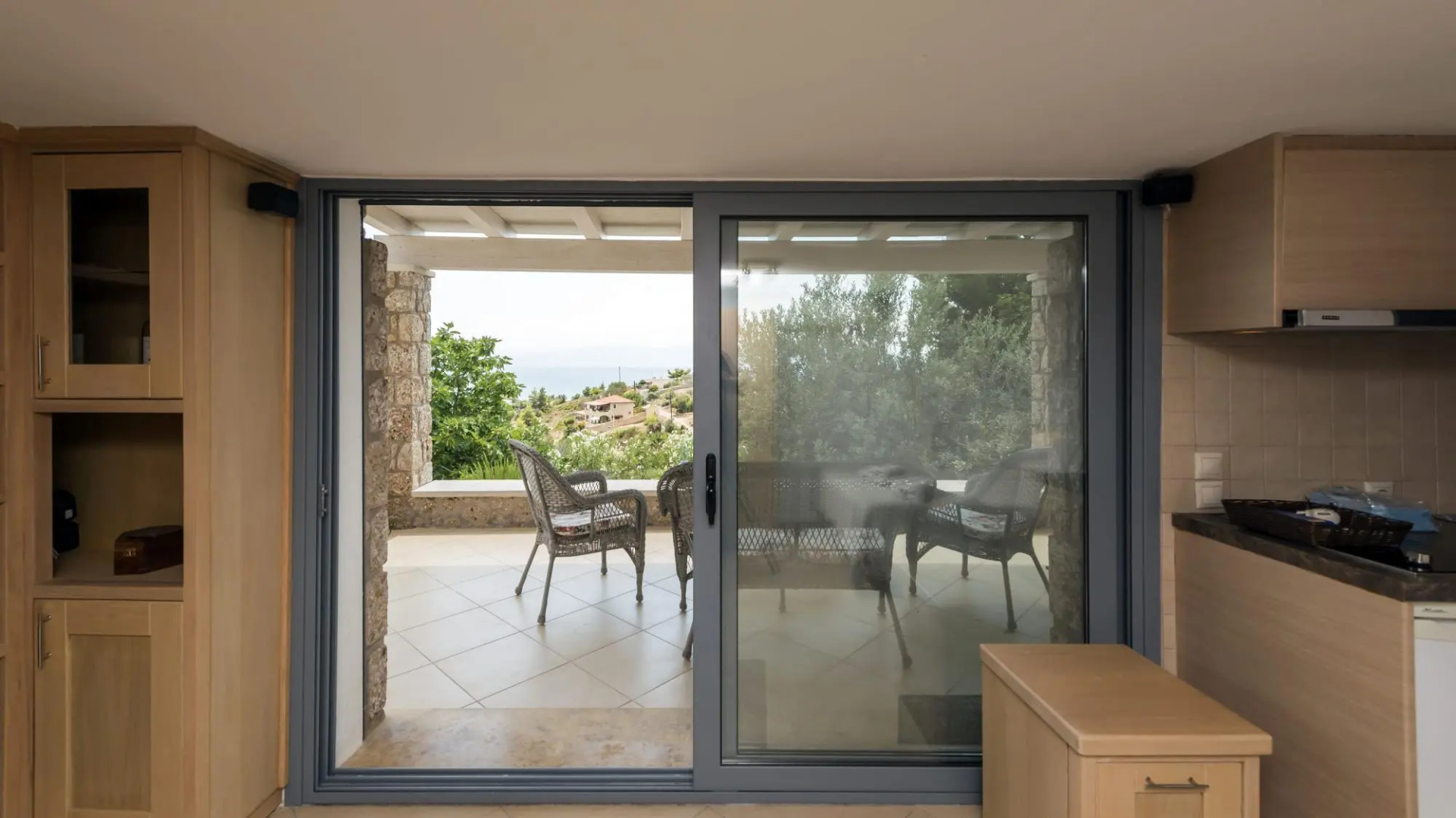 Porto Cheli Studio - Poolside Lux Getaway