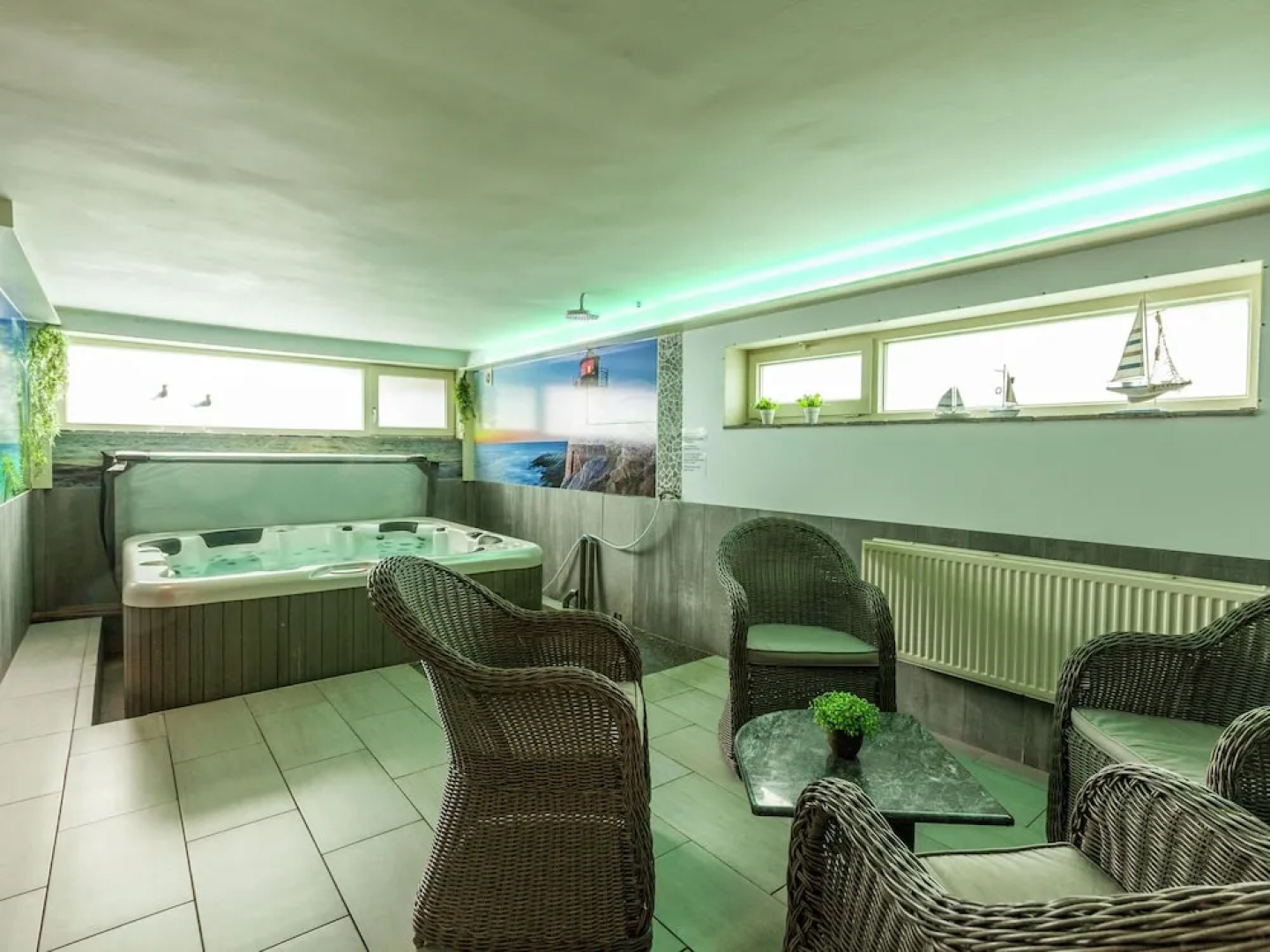 Luxury Villa with Sauna and Jacuzzi in Middelkerke