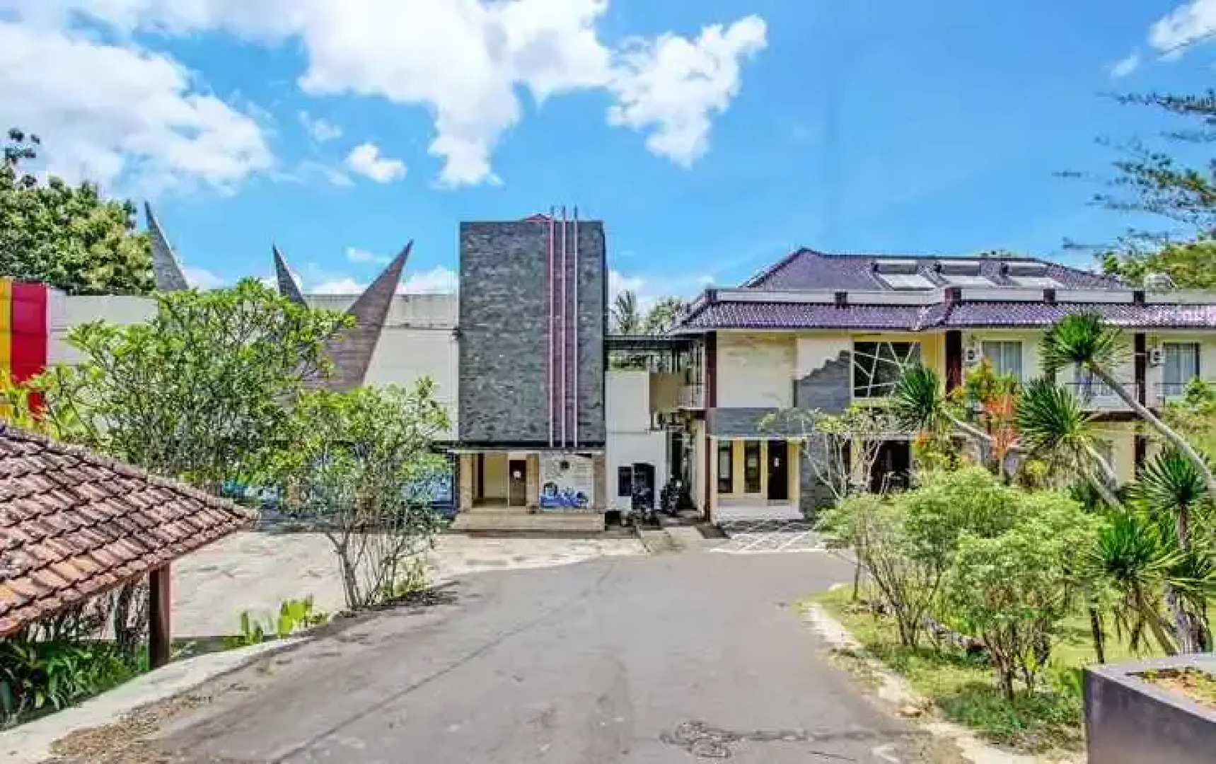 Hotel Orchid Wonosari