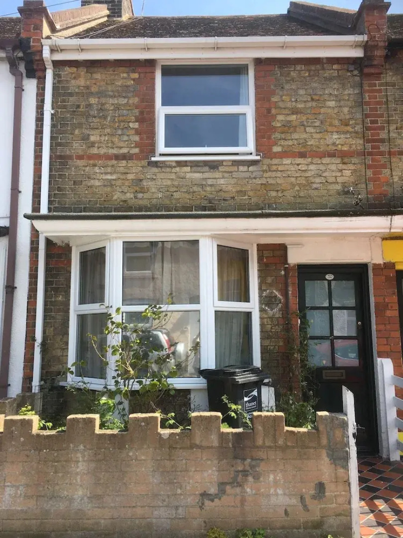Quaint Cottage Broadstairs.