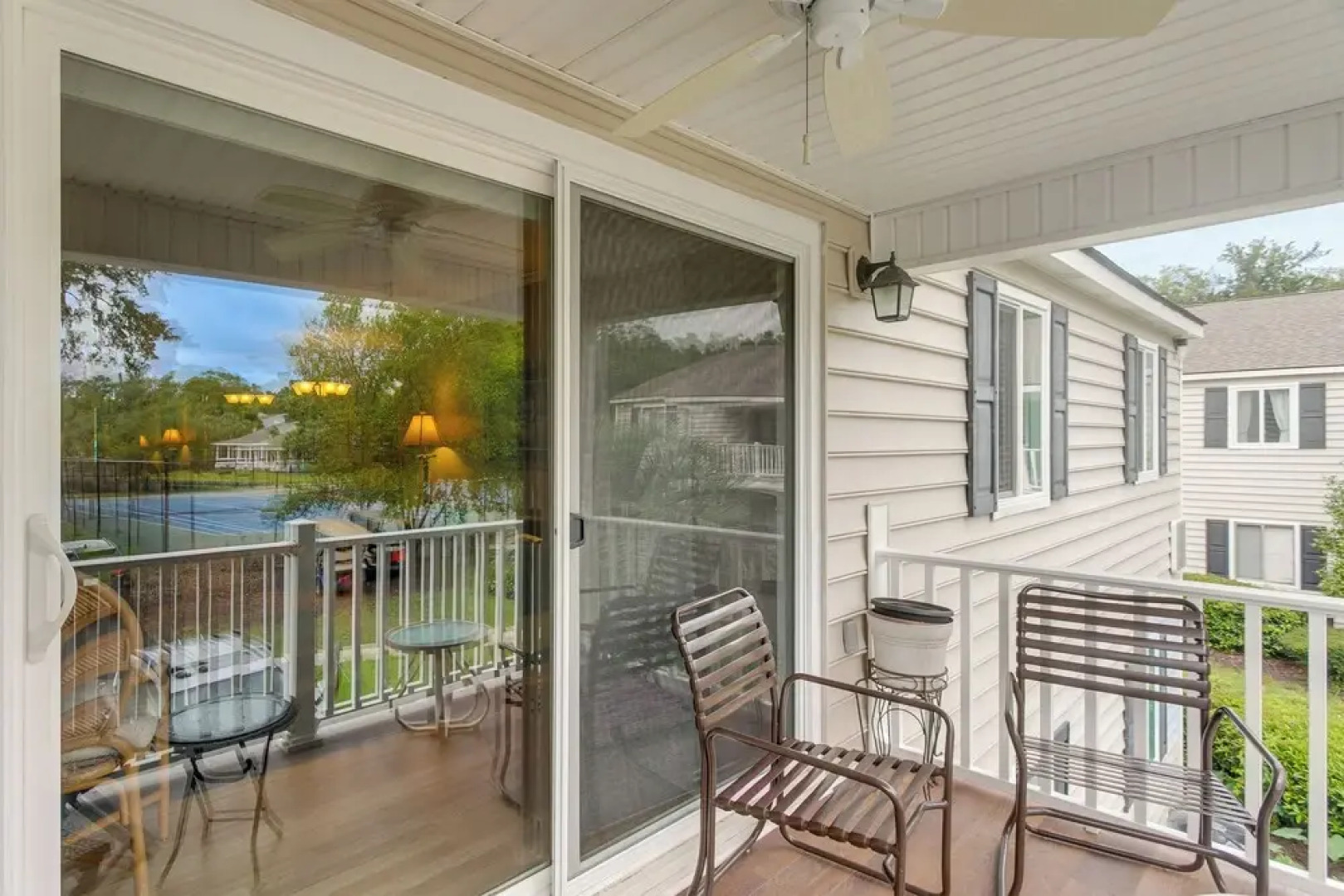 Resort-style Condo in St Simons ~ 1 Mi to Pier!