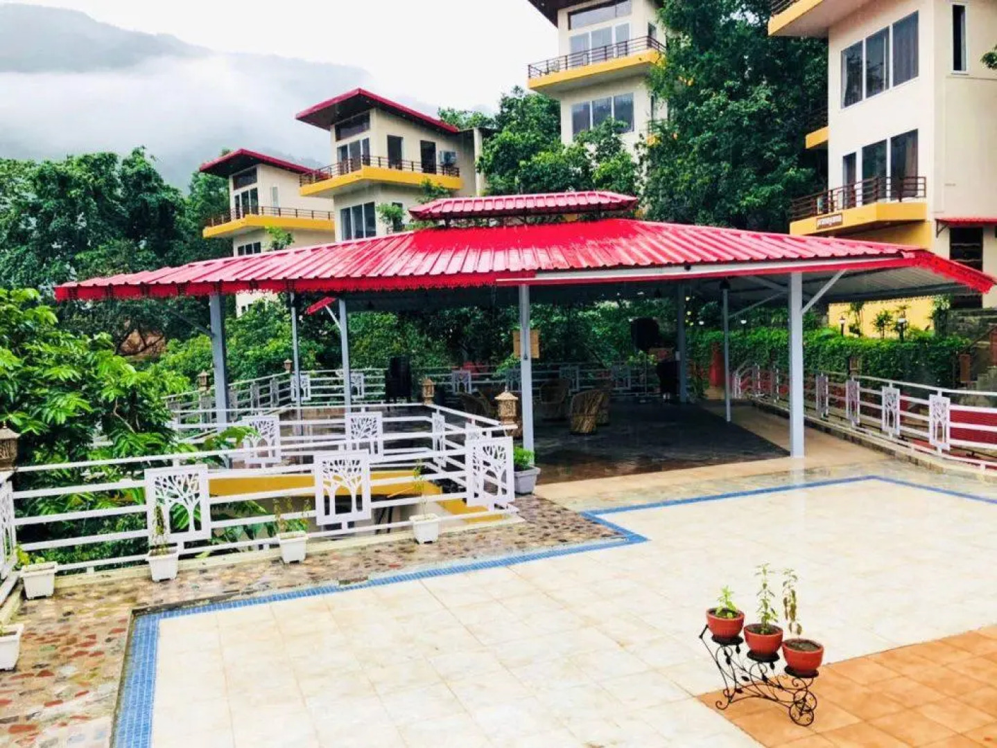 Veda5 Ayurveda And Yoga Retreat