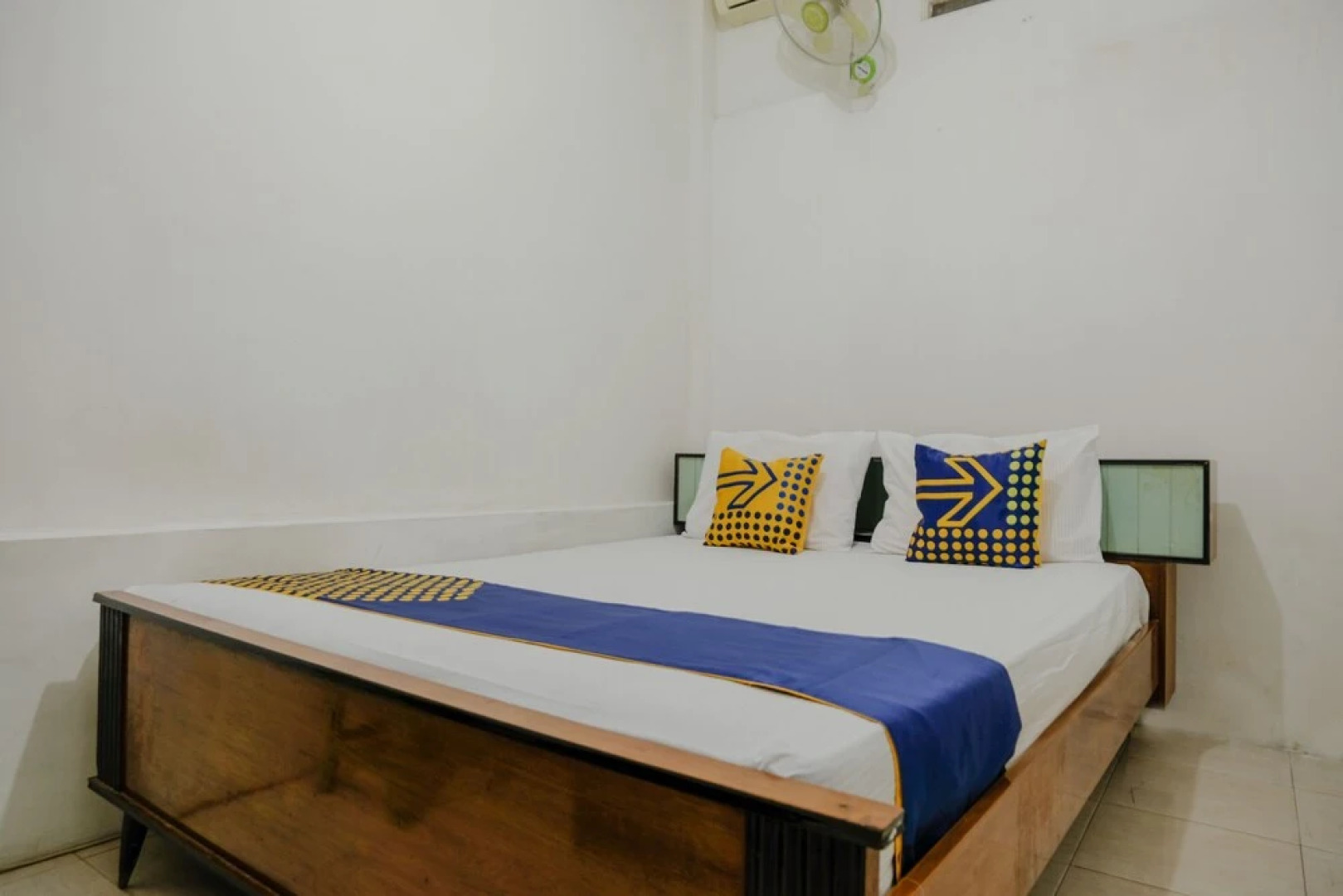 OYO Life 2417 Melati Residence