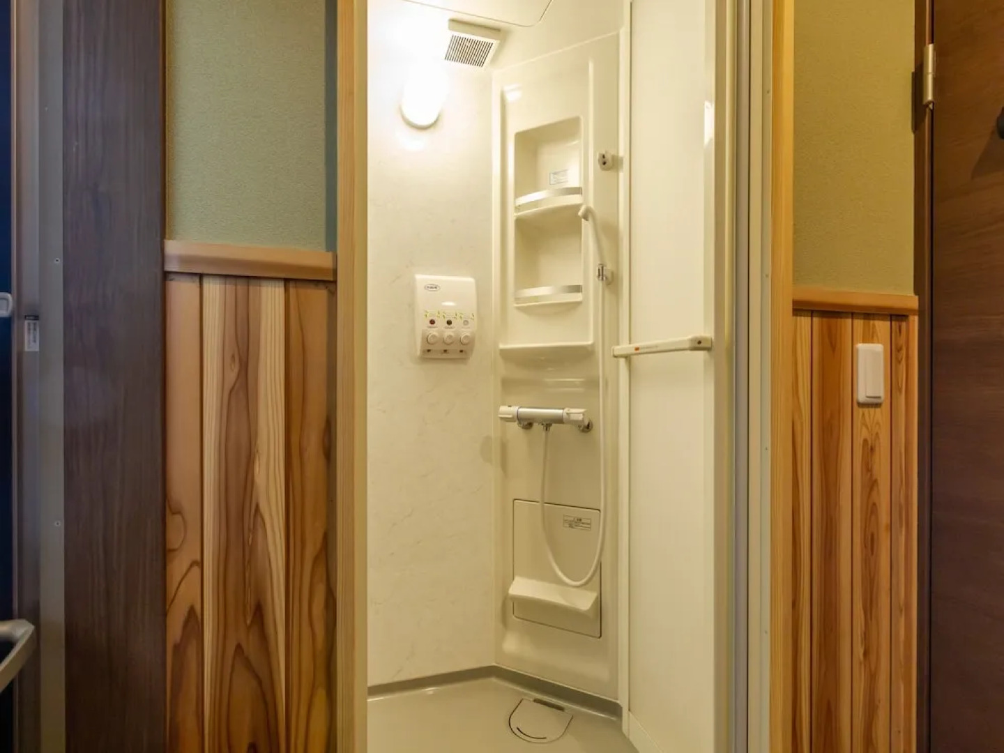 Rest House Kaike Onsen