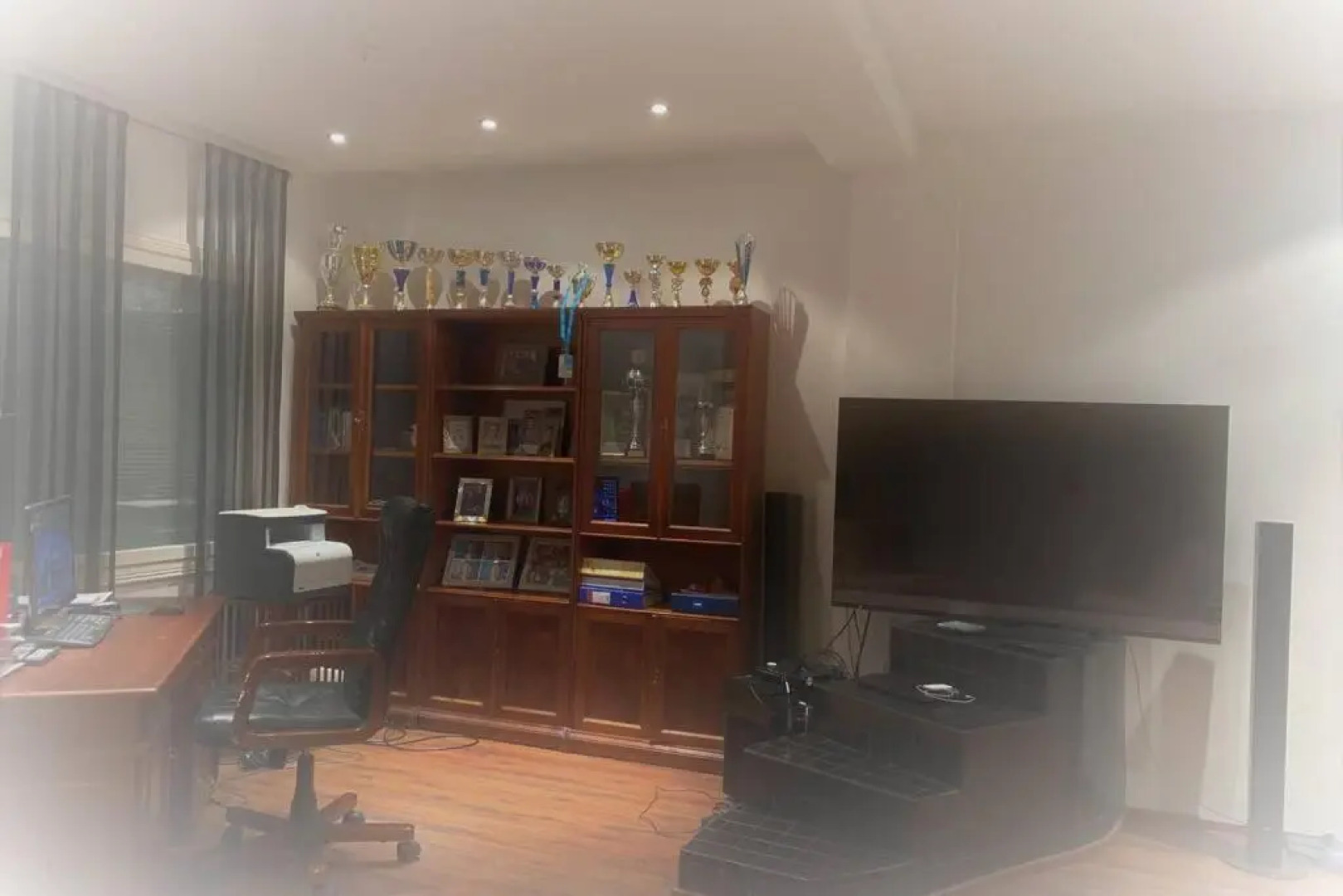 DOWNTOWN PENTHOUSE-SPA,sauna,3BR,seaview,free park