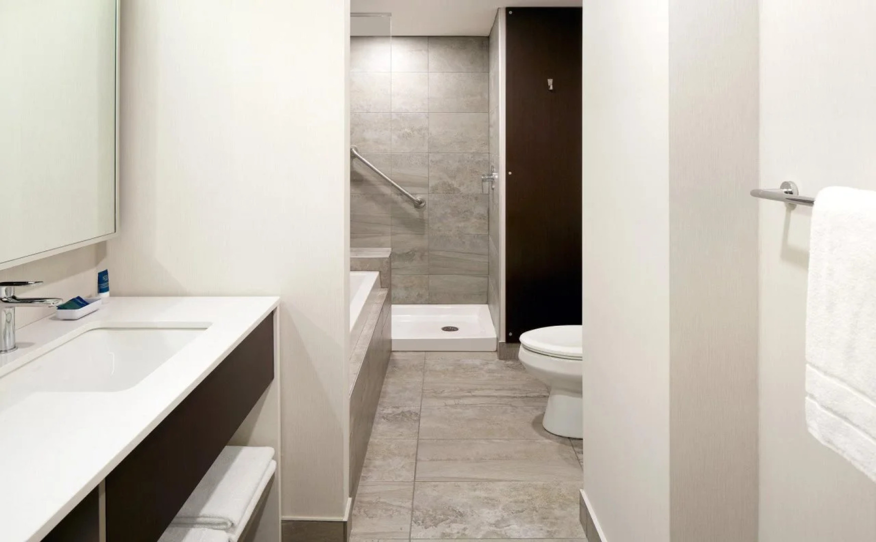 Four Points by Sheraton Levis Convention Centre