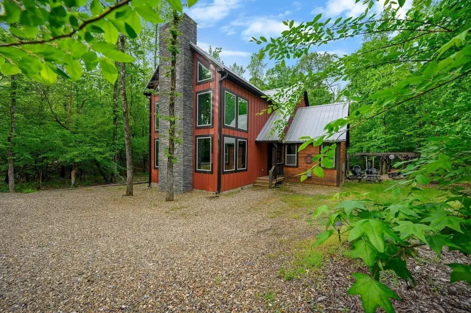 Stardust Hollow Cabin for 14