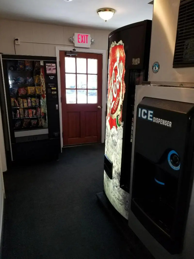 Colonial Inn Seekonk