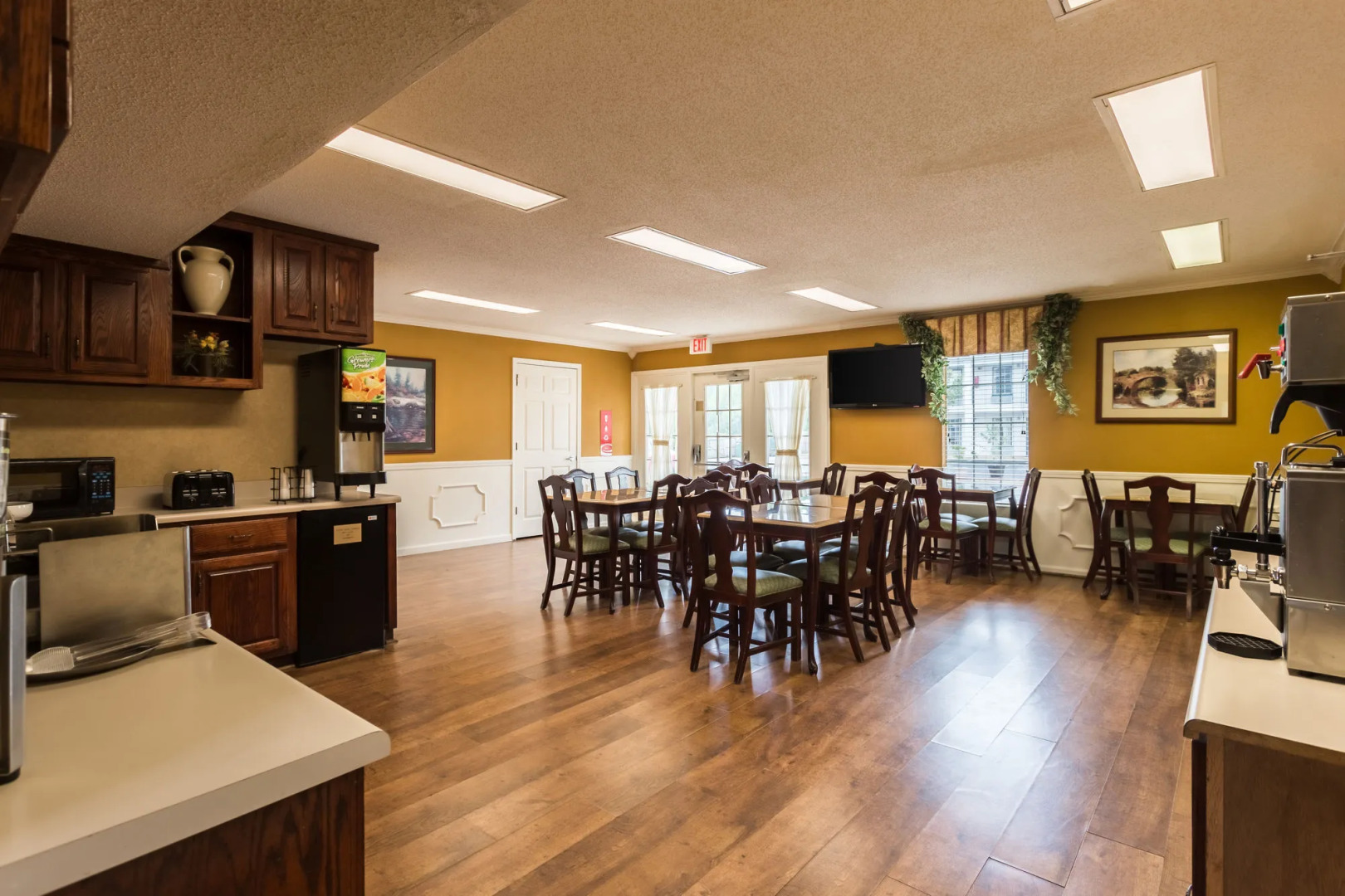 Econo Lodge Tupelo Barnes Crossing