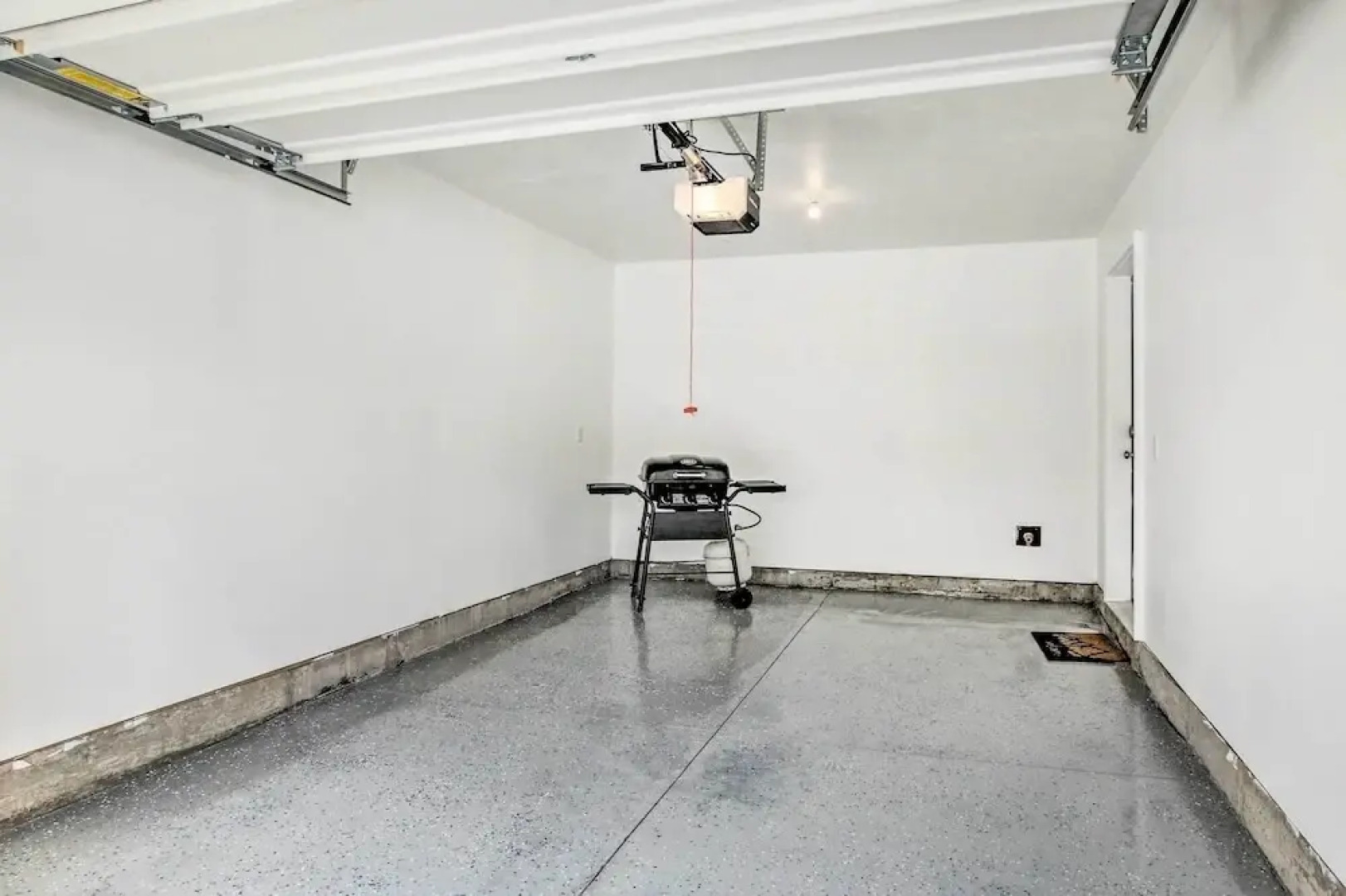 Garden City Vacation Rental - 1 Mi to Beach!