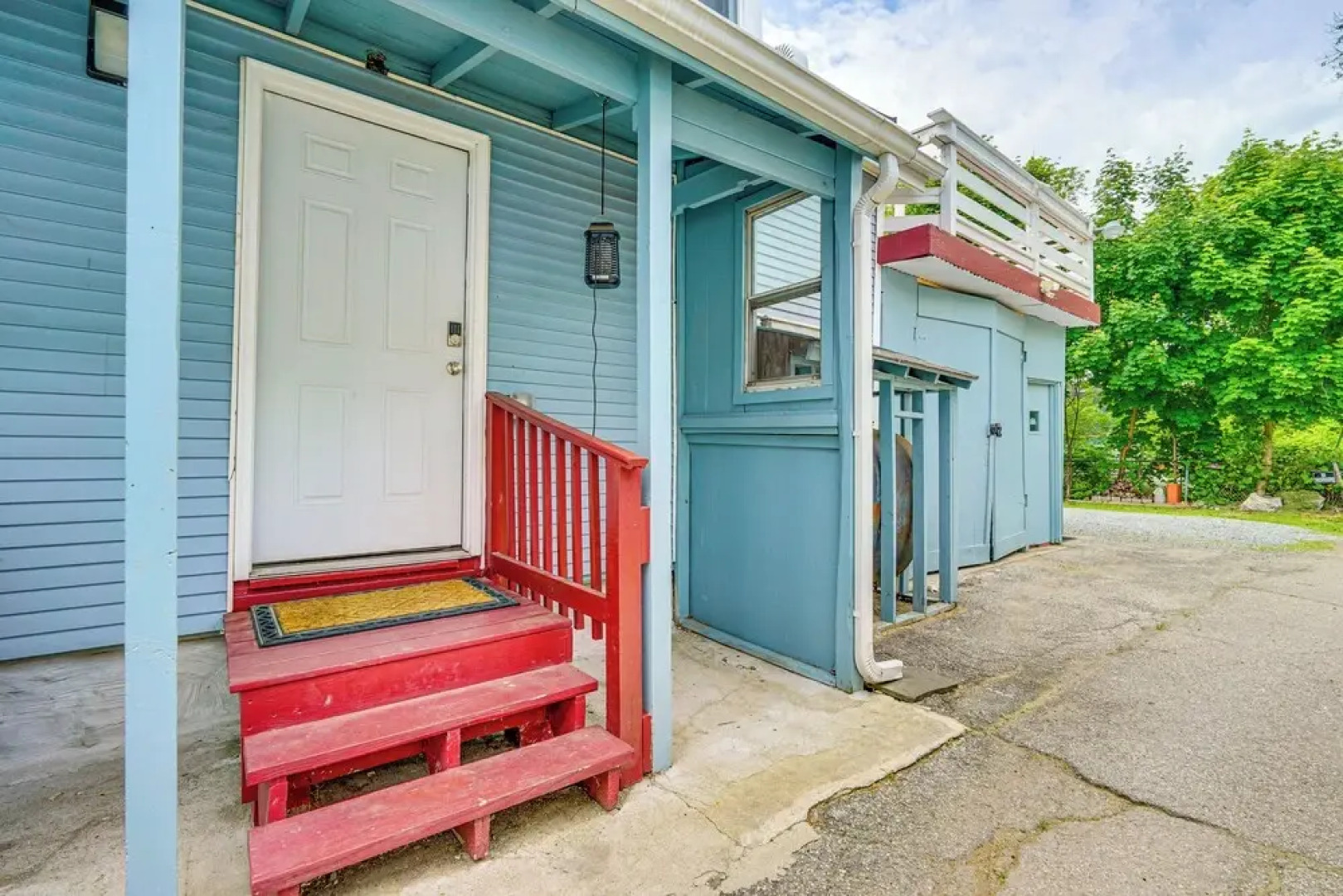 Bennington Gem w/ Smart TV Near Historic District!