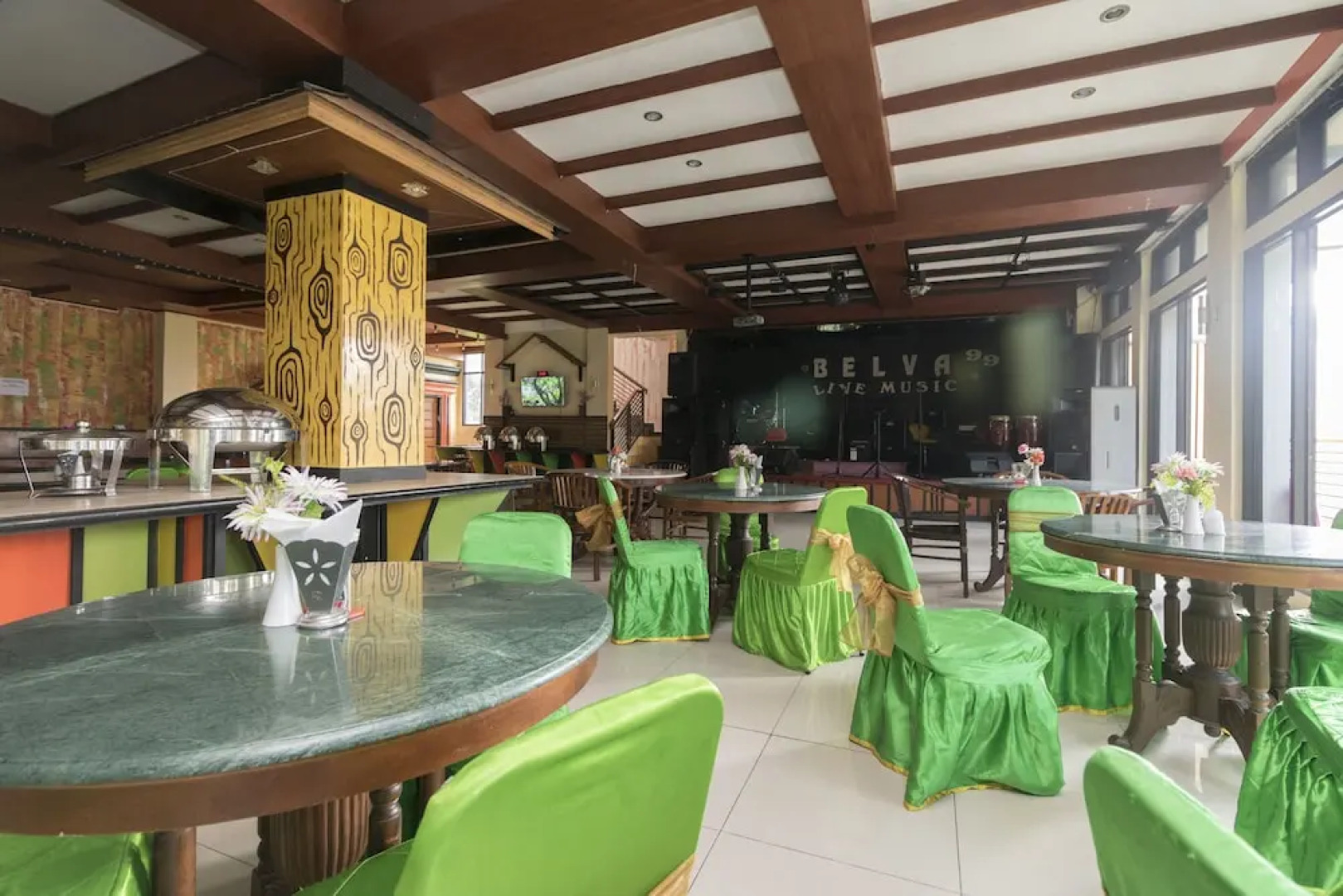 RedDoorz @ Megamendung