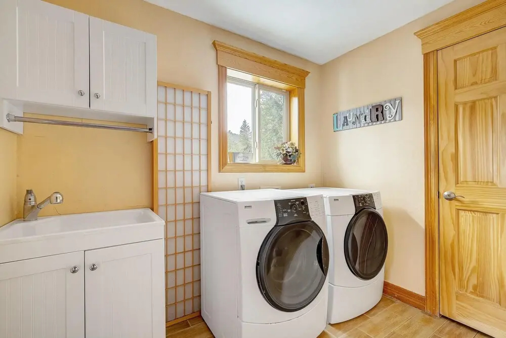 Secluded & Spacious Mountain Getaway