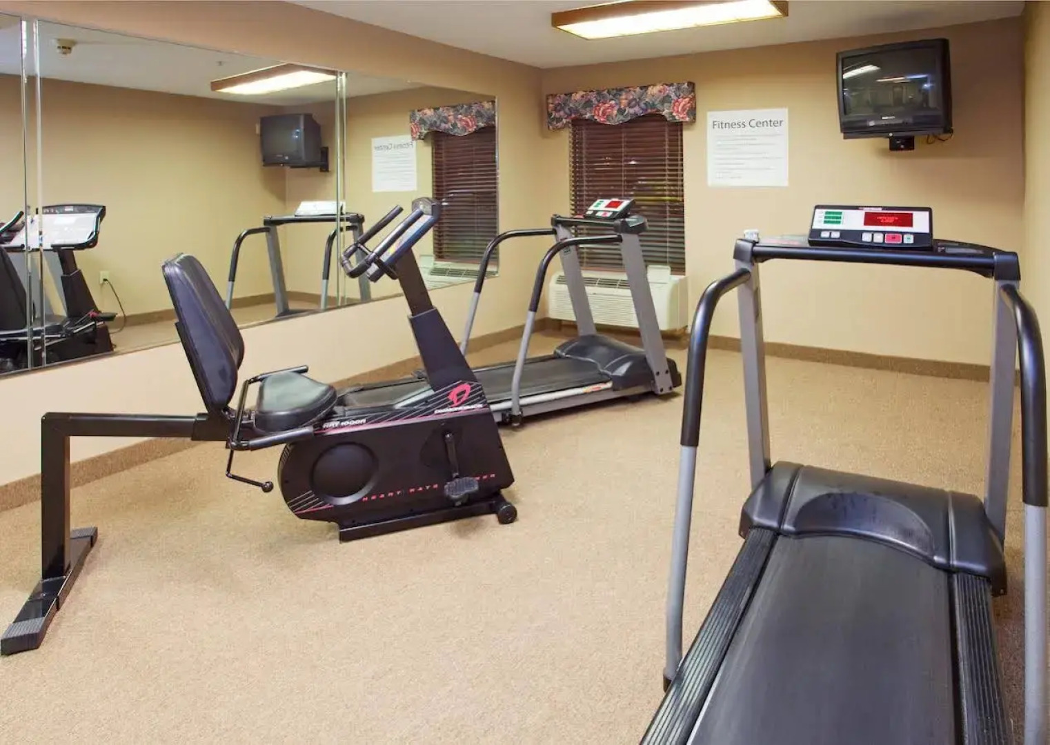 Country Inn & Suites by Radisson, Dunn, NC